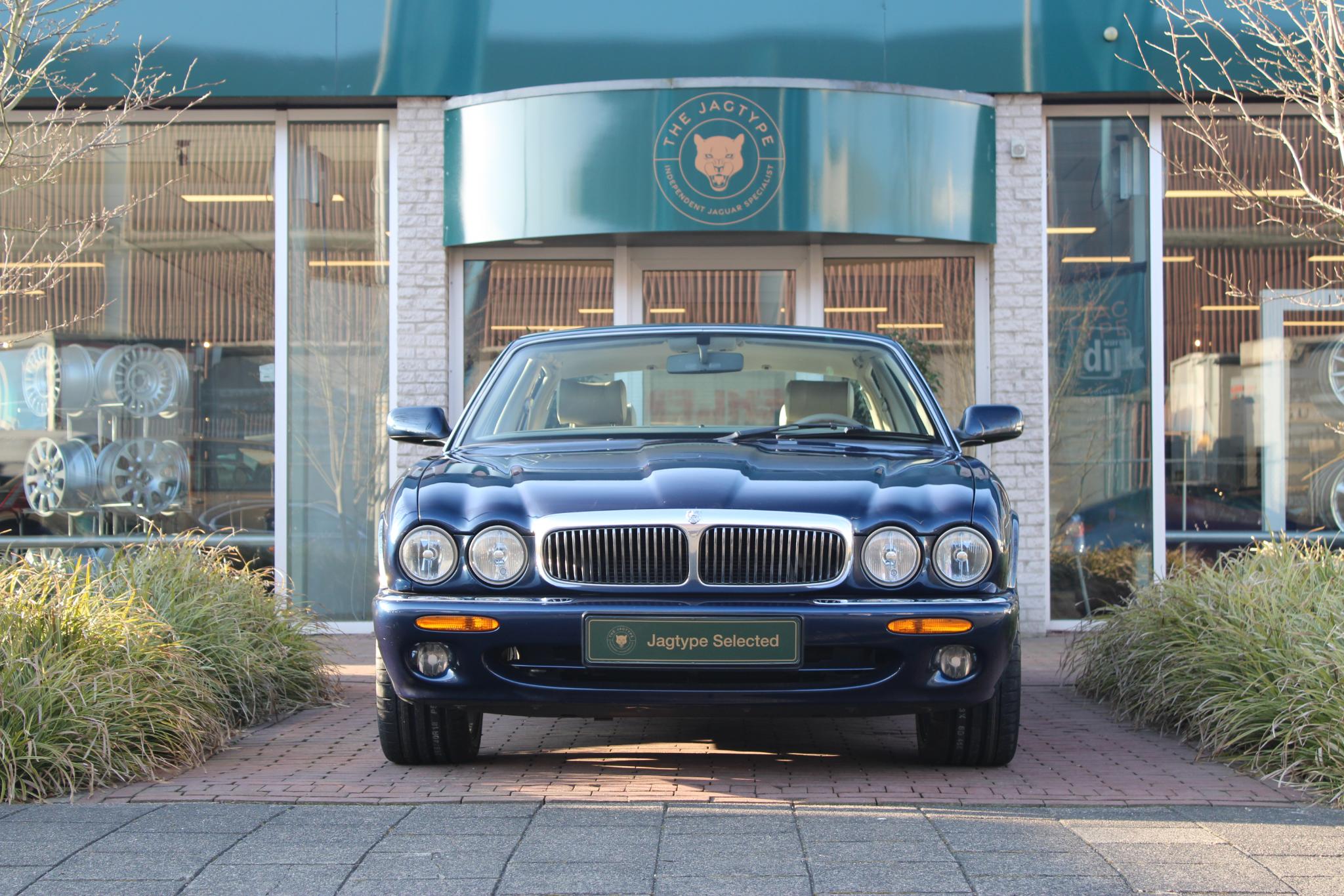 Jaguar XJ 3.2 V8 Executive