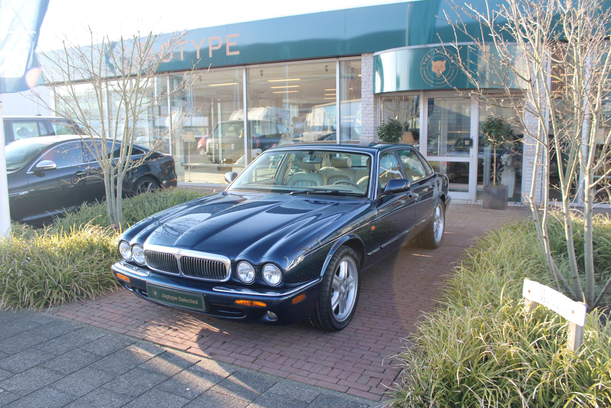 Jaguar XJ 3.2 V8 Executive