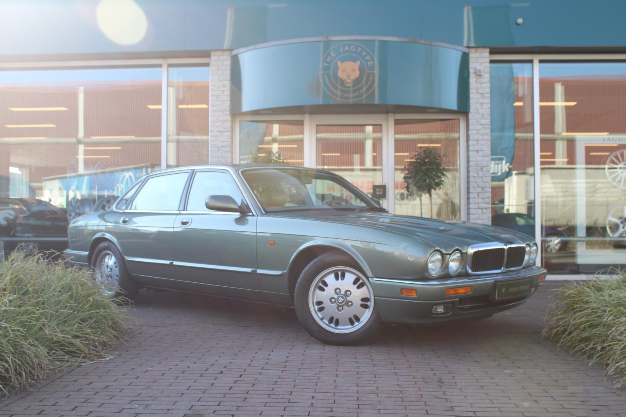 Jaguar XJ 3.2 Executive