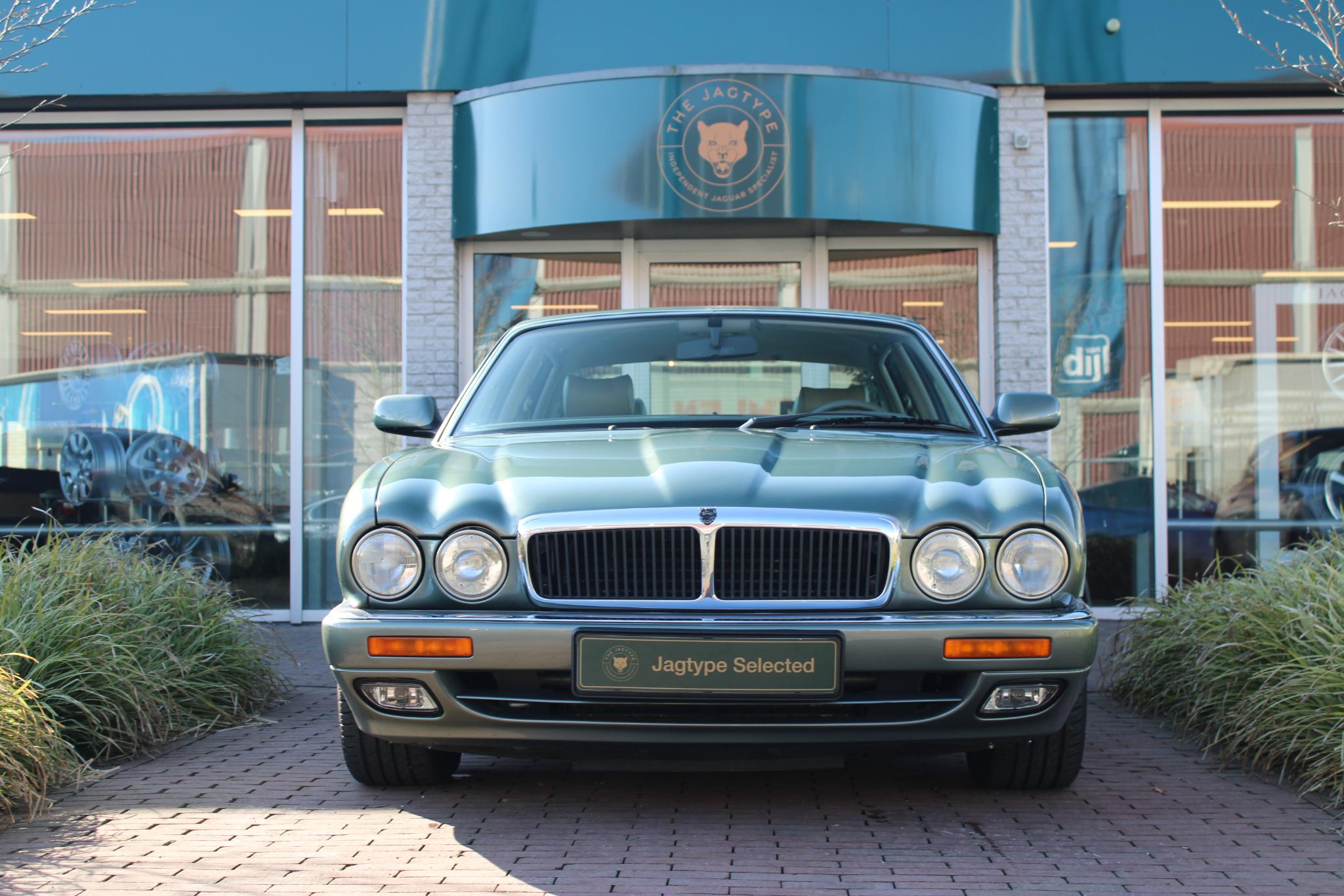 Jaguar XJ 3.2 Executive
