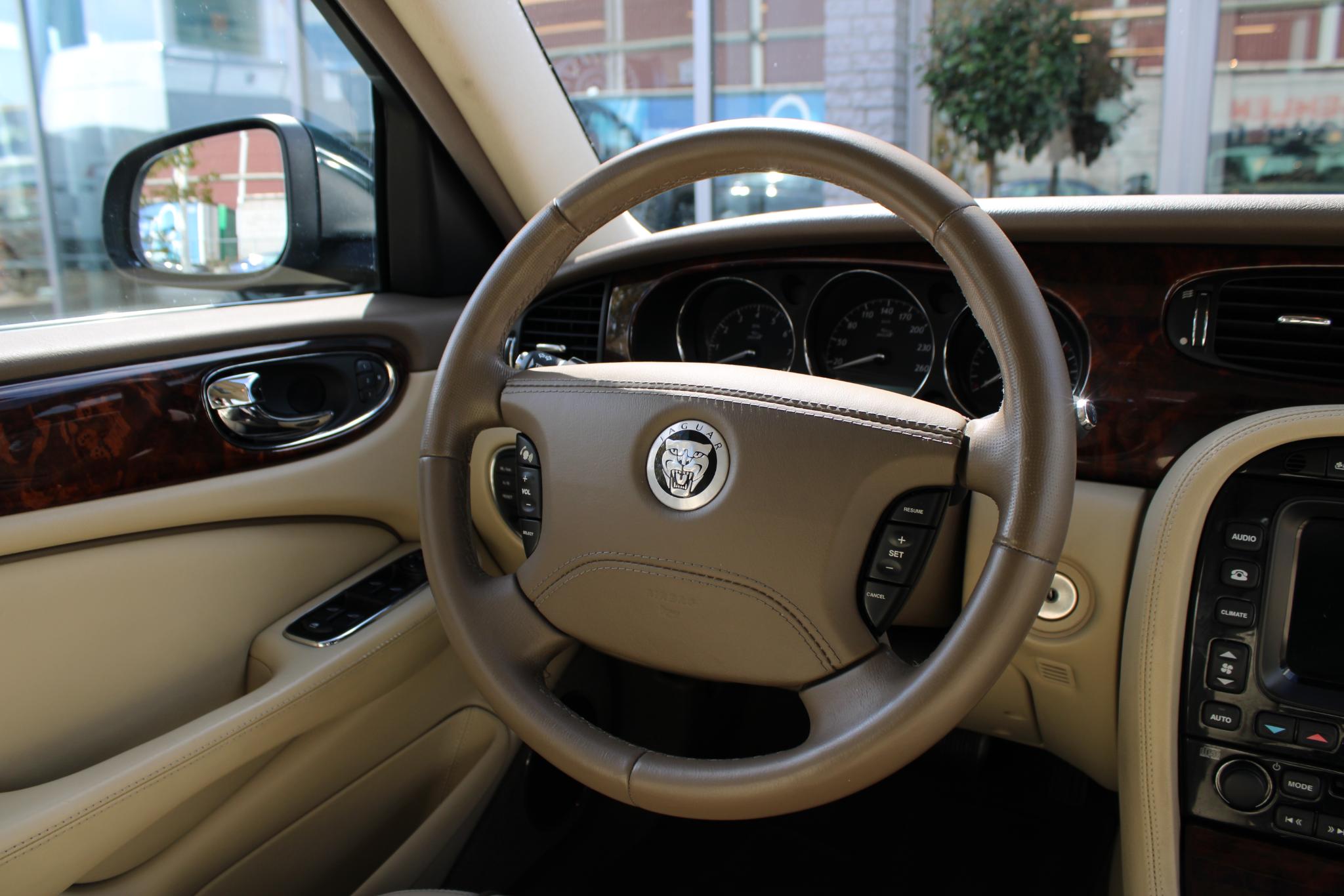 Jaguar XJ 4.2 V8 Sovereign