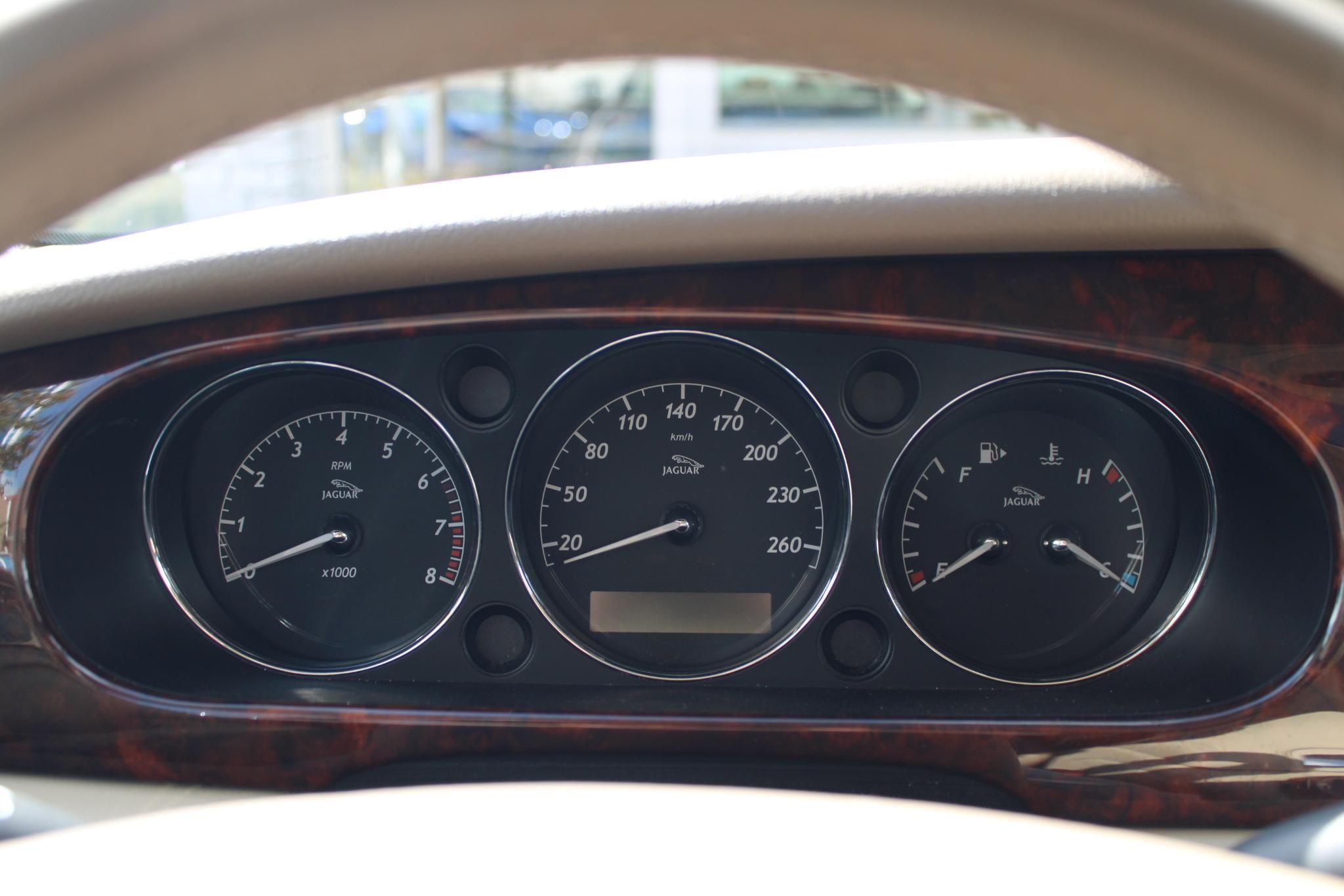 Jaguar XJ 4.2 V8 Sovereign