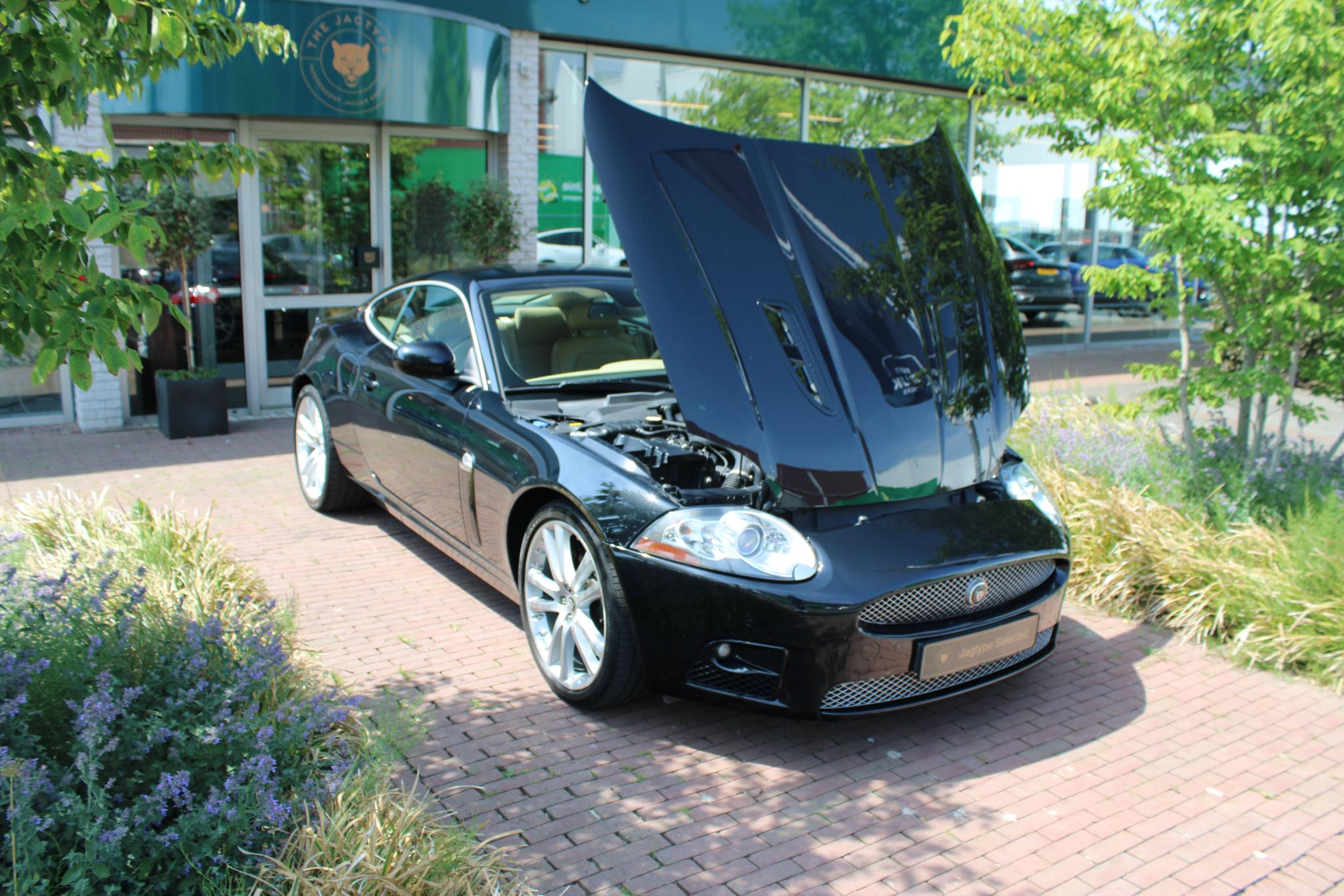 Jaguar XKR 4.2 V8 Coupé