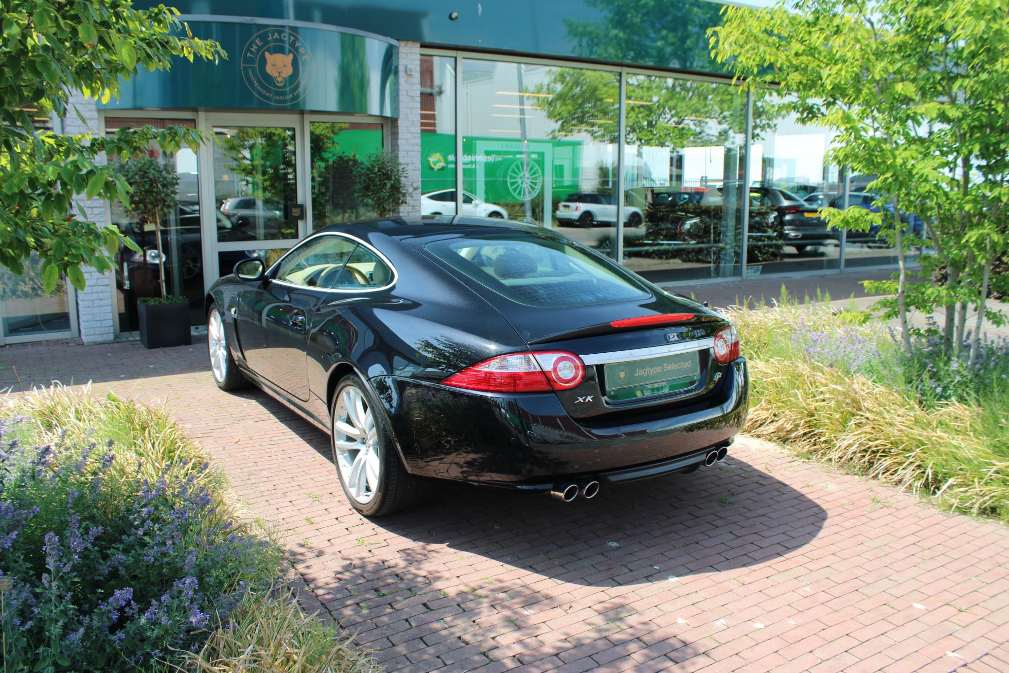 Jaguar XKR 4.2 V8 Coupé