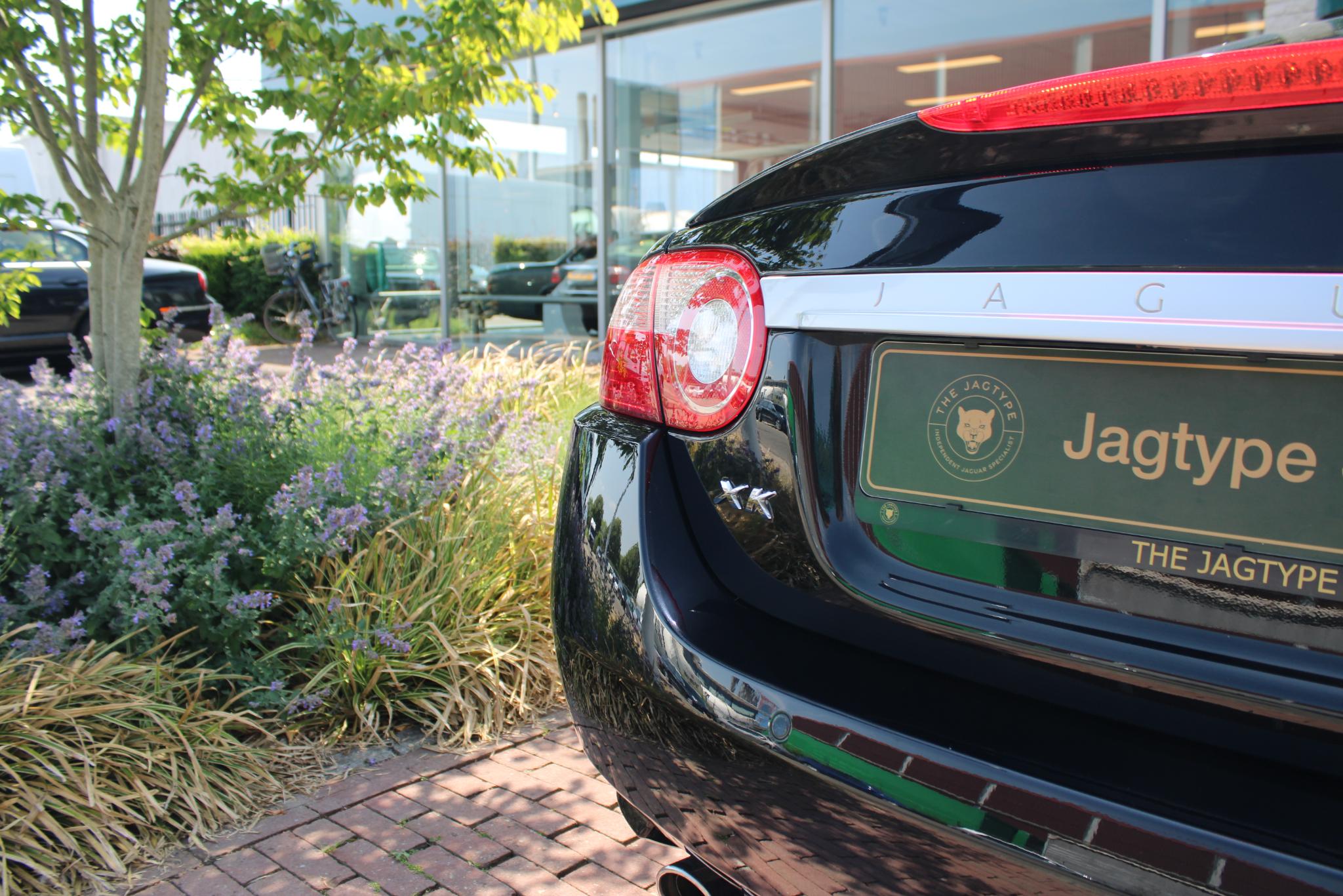 Jaguar XKR 4.2 V8 Coupé