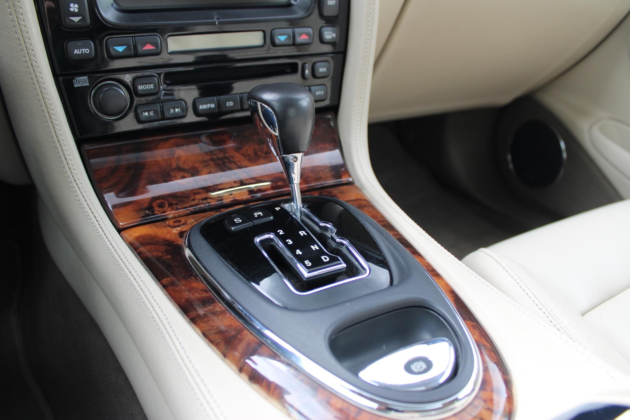 Jaguar XJR 4.2 V8 S/C