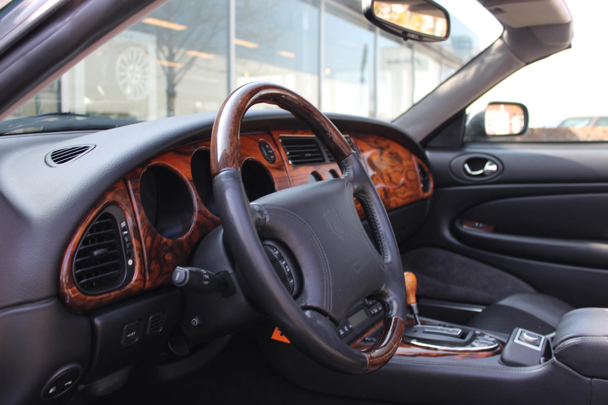 Jaguar XKR 4.0 V8 Convertible