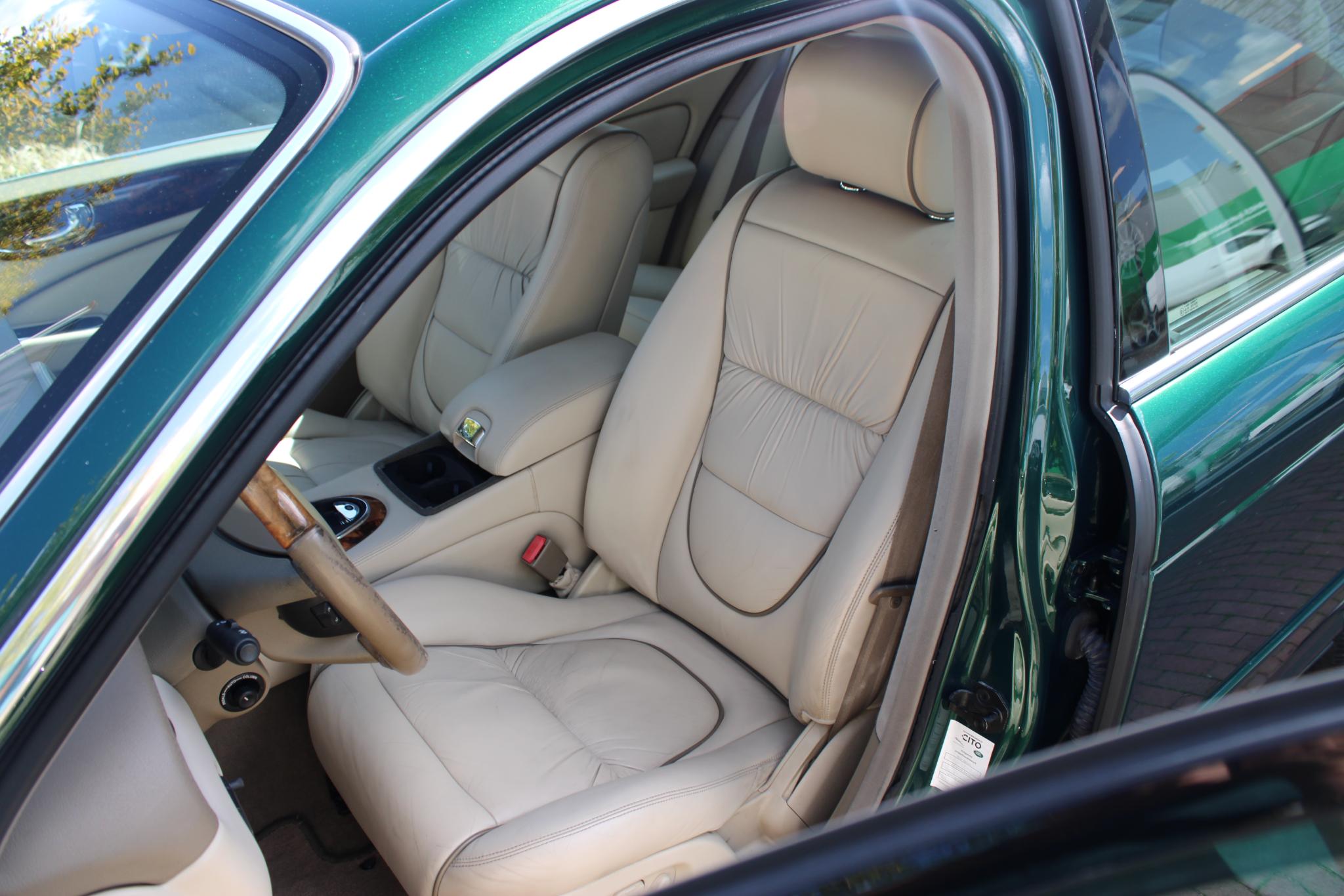 Jaguar XJ 4.2 V8 Super