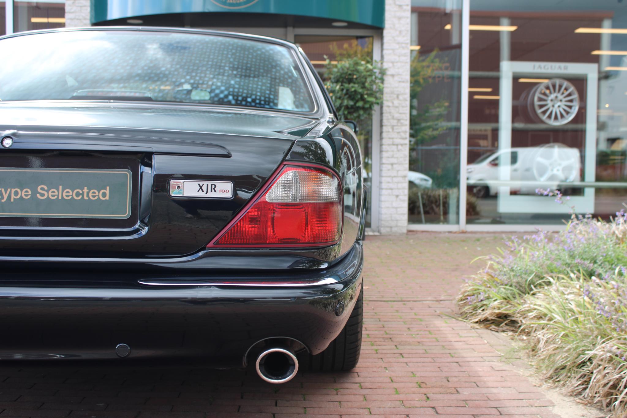 Jaguar XJR 4.0 V8