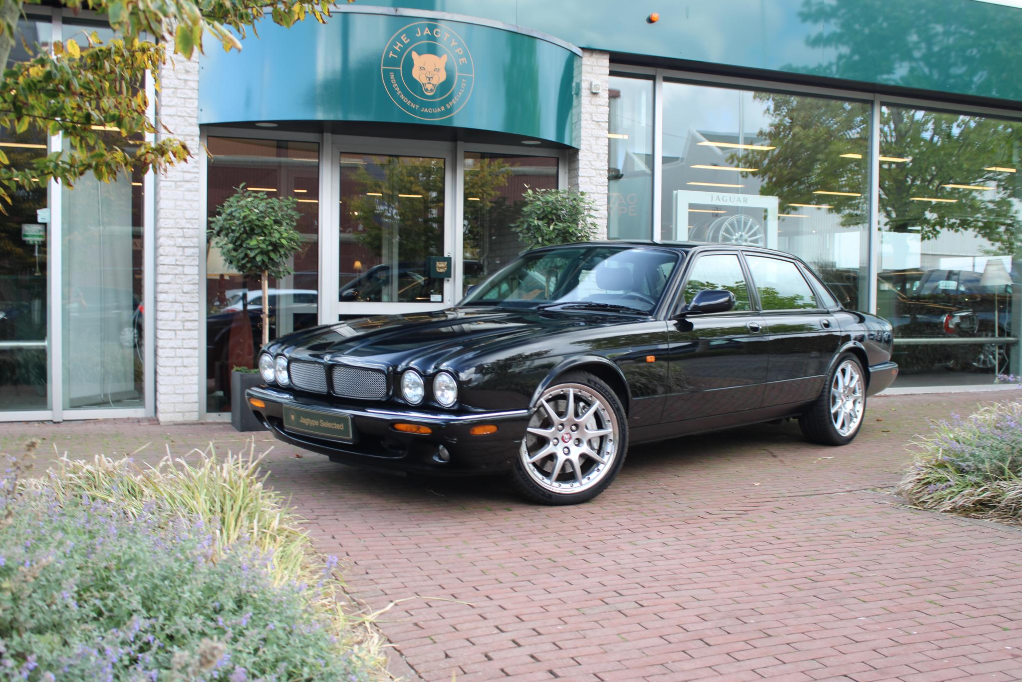 Jaguar XJR 4.0 V8