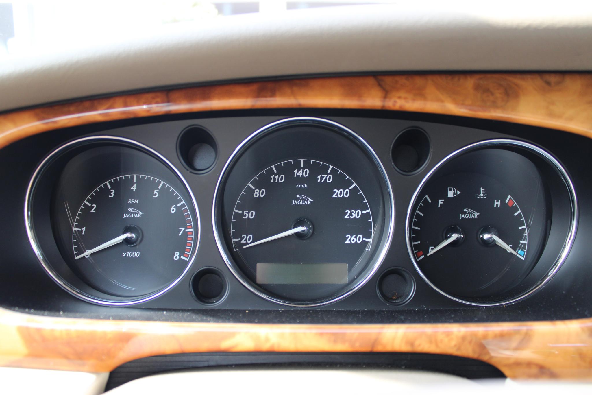 Jaguar XJ 4.2 V8 Executive