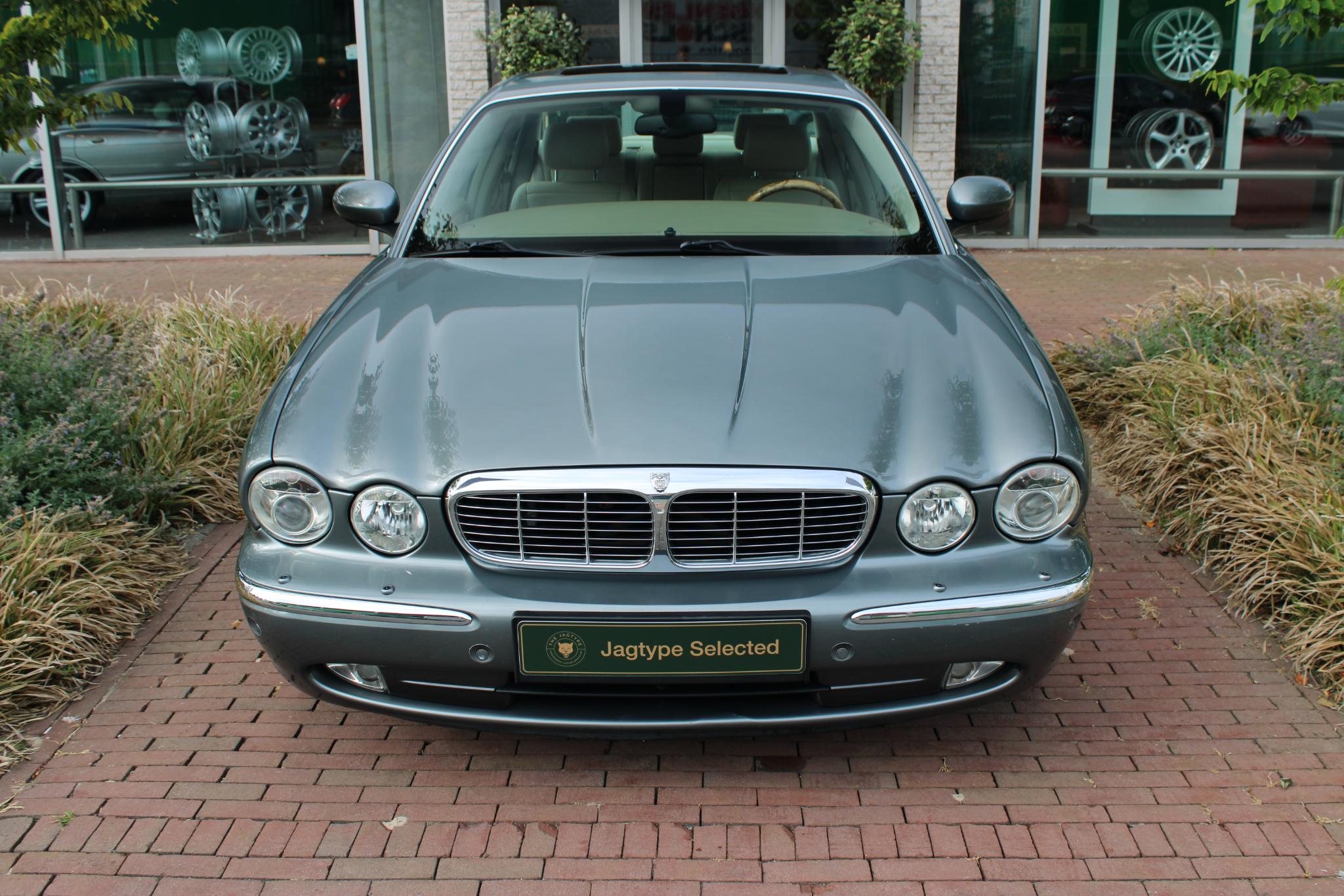 Jaguar XJ 4.2 V8 Executive