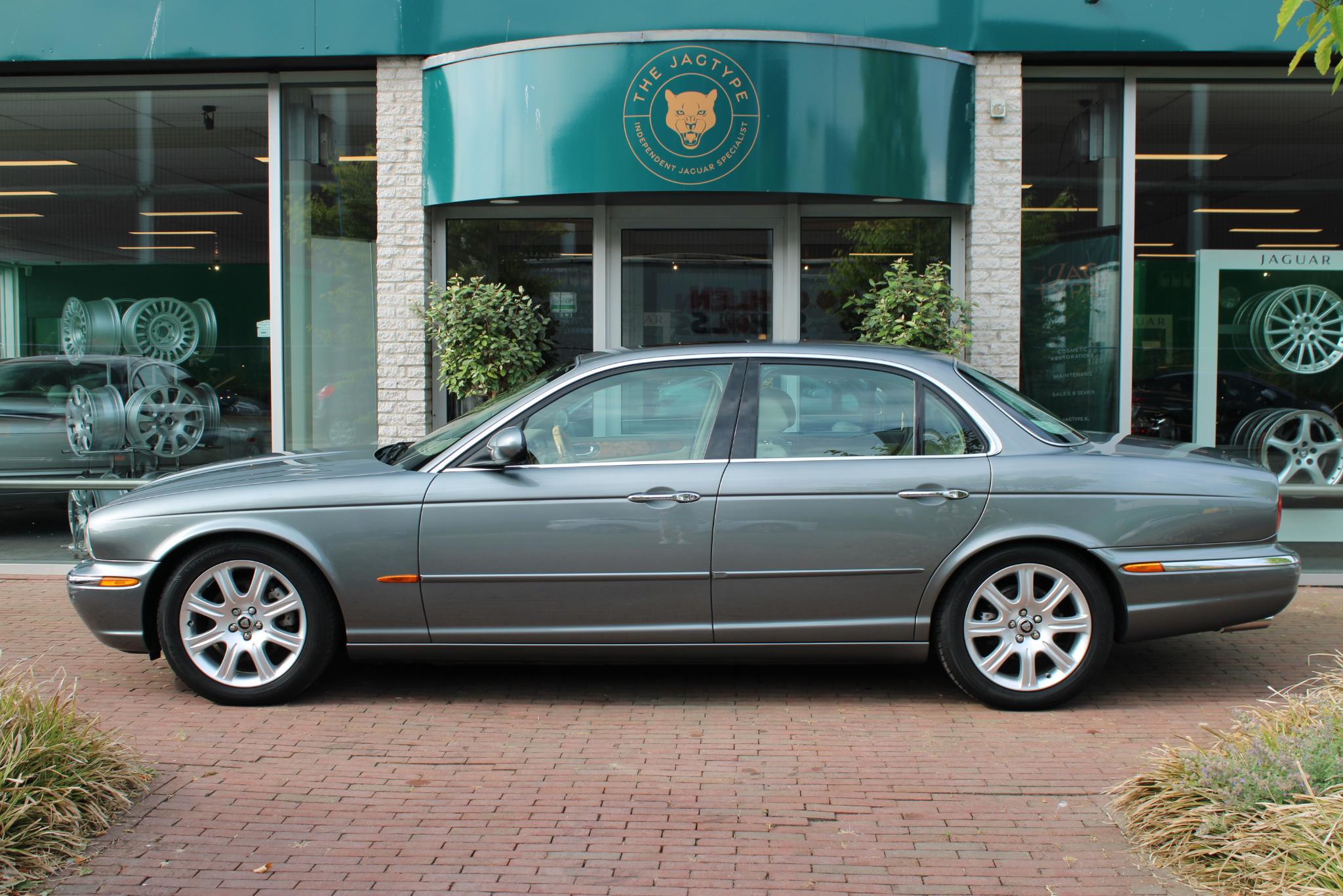 Jaguar XJ 4.2 V8 Executive