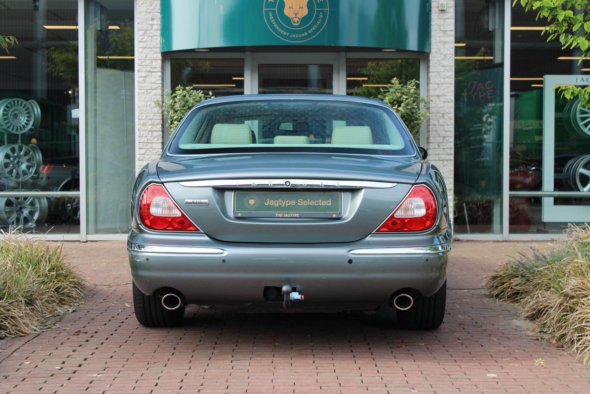 Jaguar XJ 4.2 V8 Executive