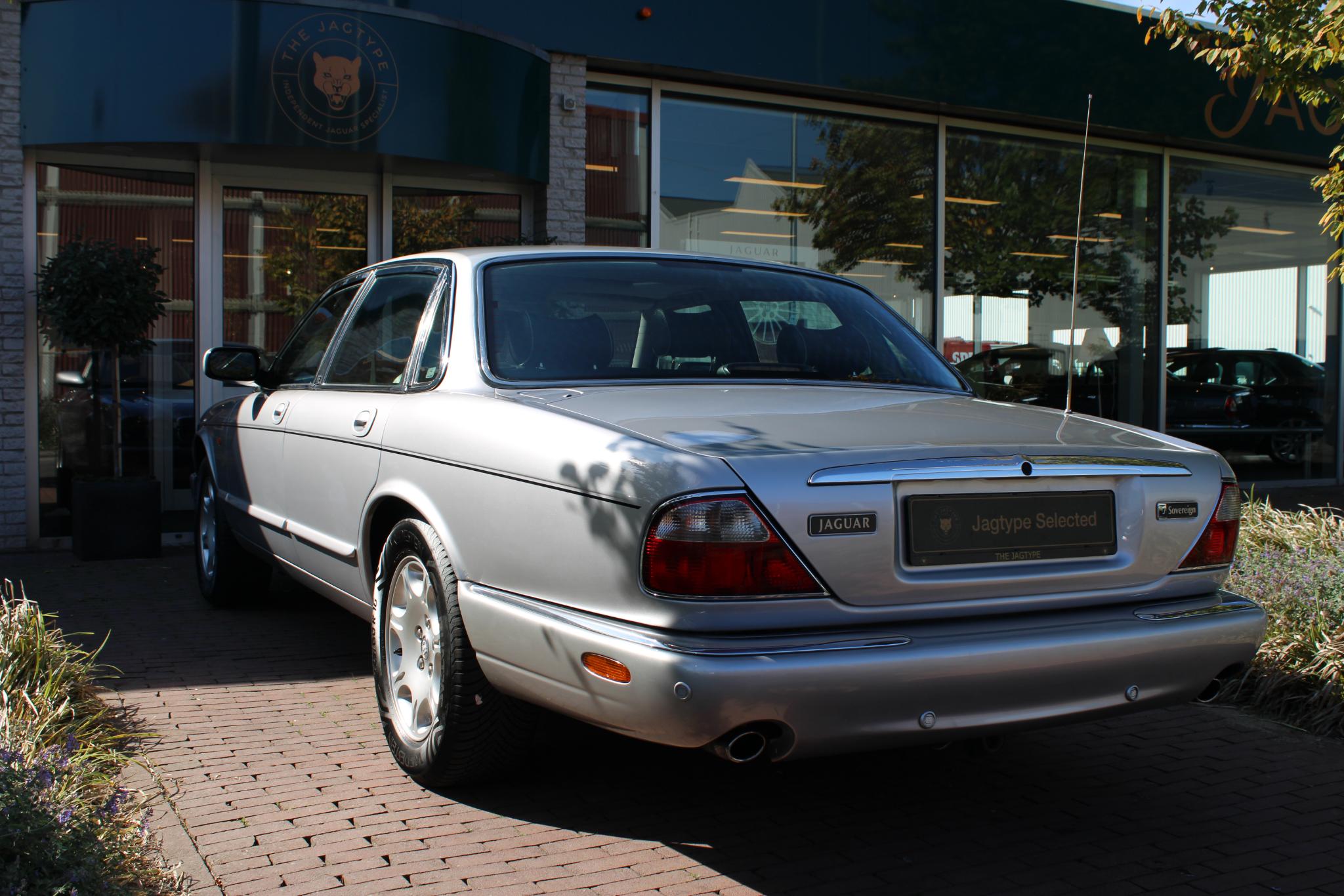 Jaguar Sovereign 3.2 V8