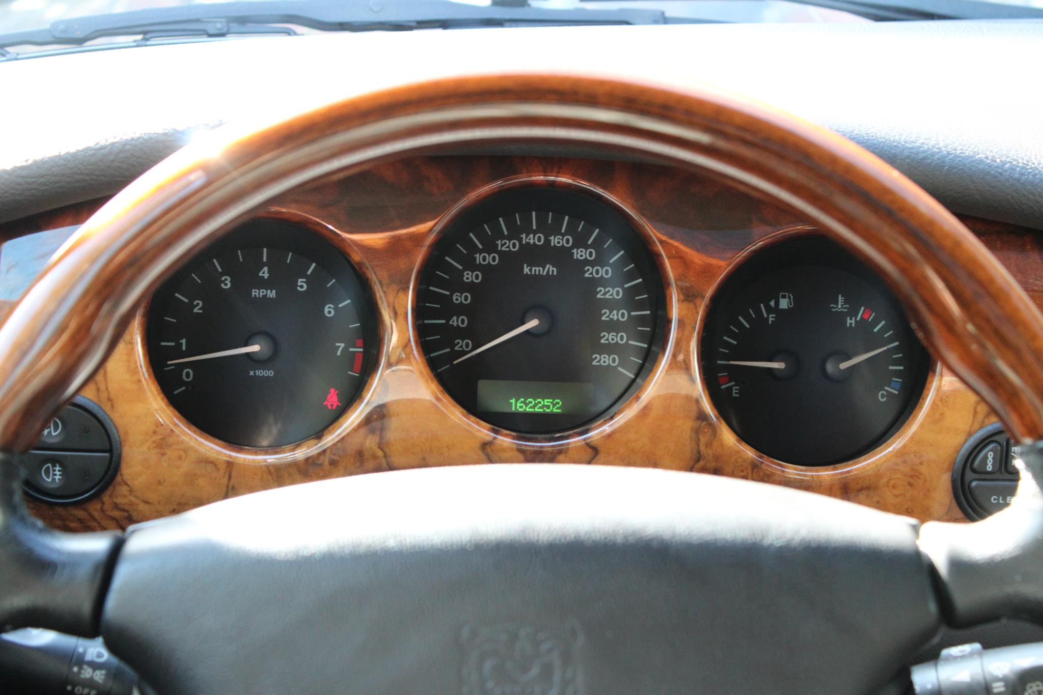 Jaguar Sovereign 3.2 V8