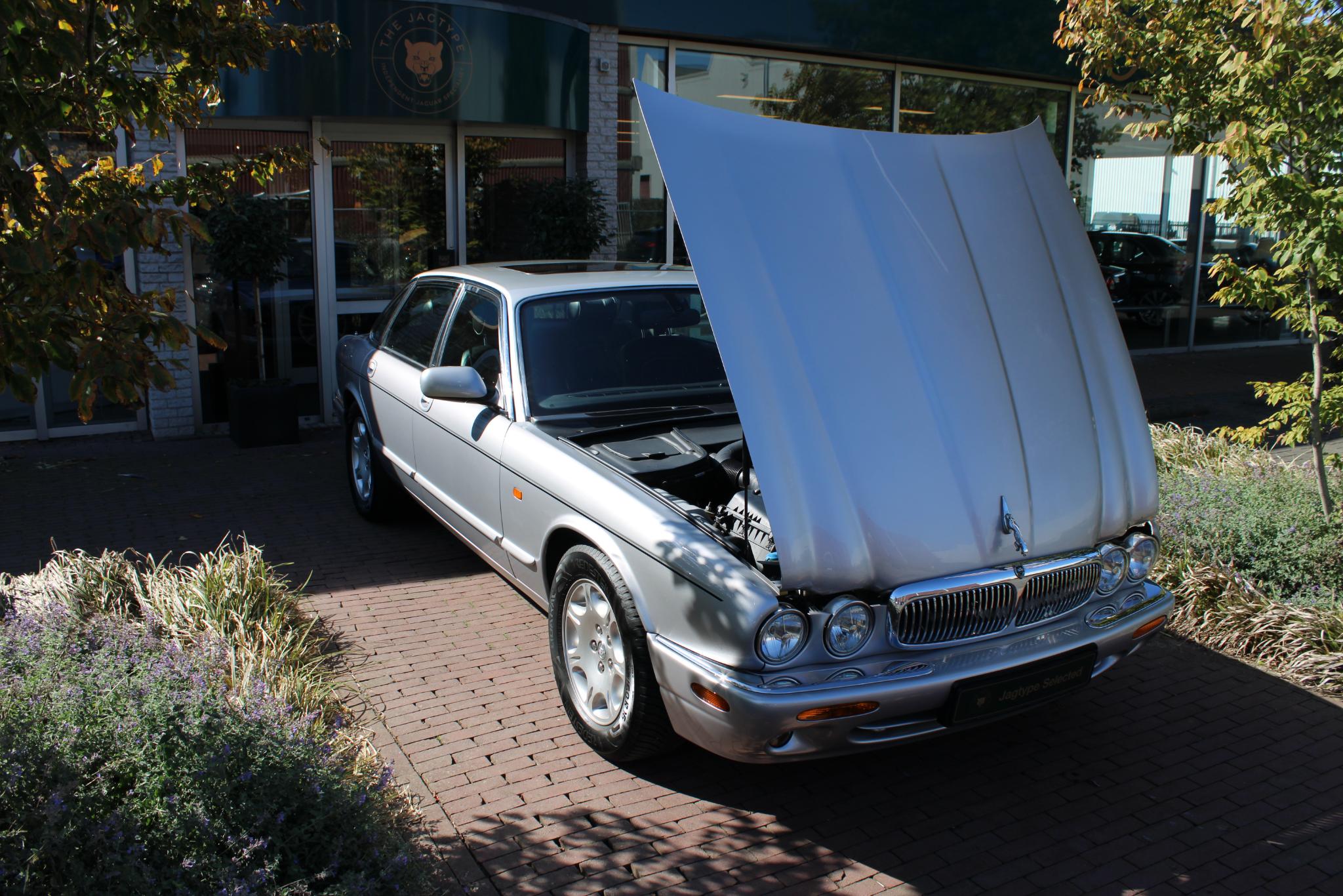 Jaguar Sovereign 3.2 V8