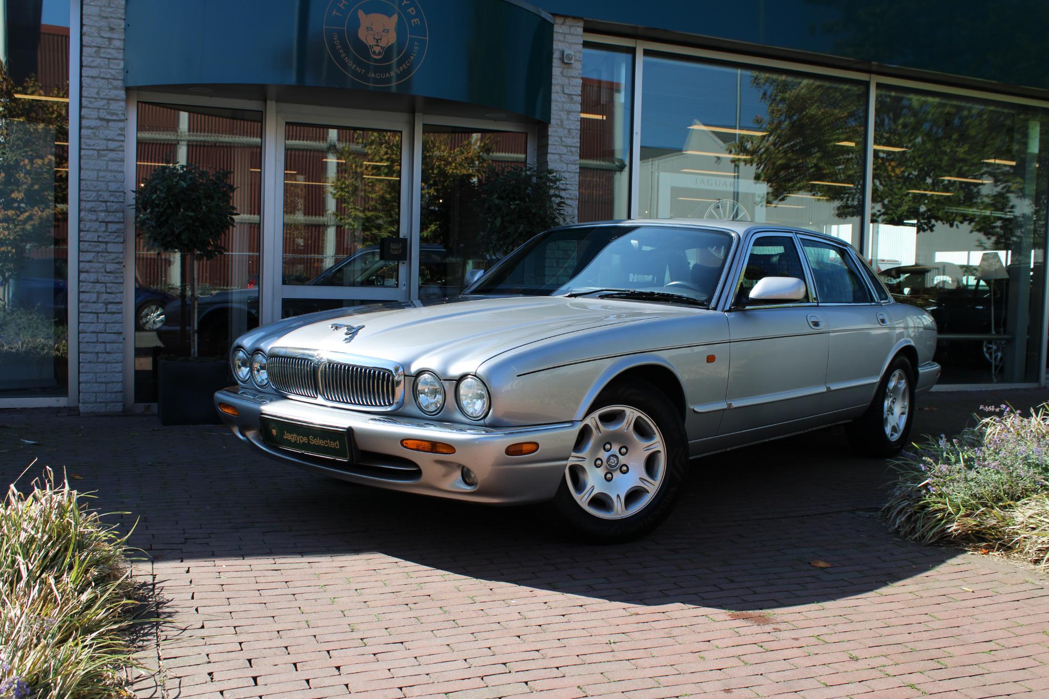 Jaguar Sovereign 3.2 V8