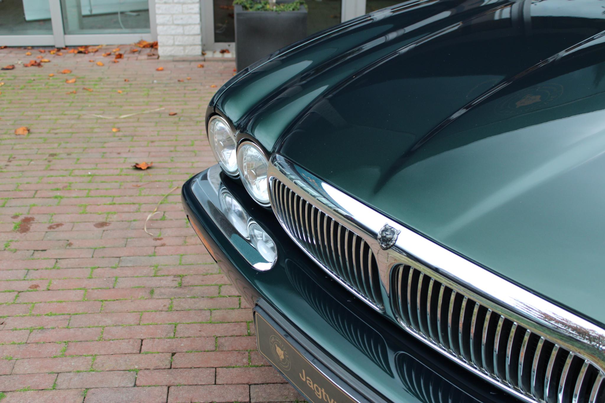 Jaguar Sovereign 4.0 V8