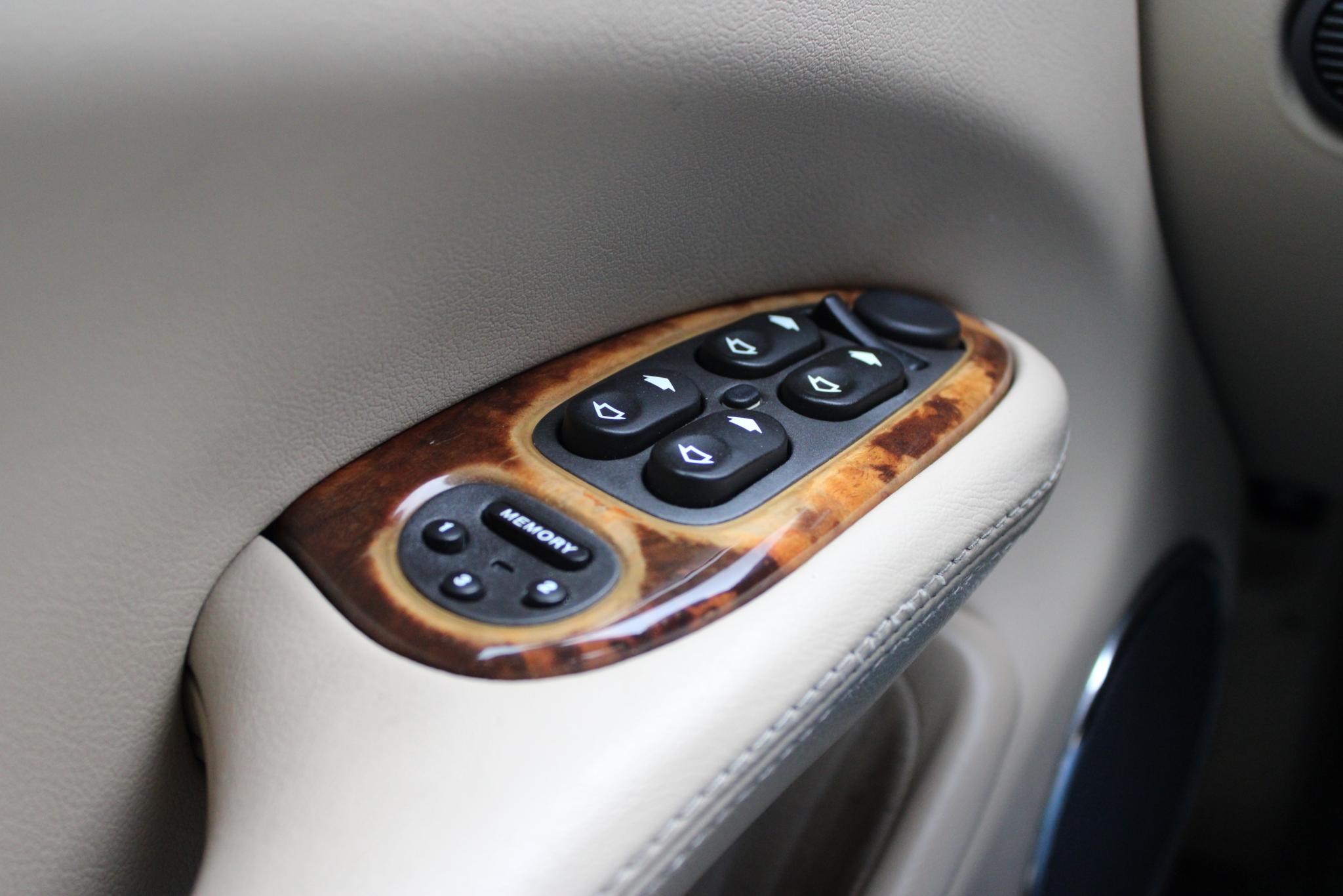 Jaguar Sovereign 4.0 V8