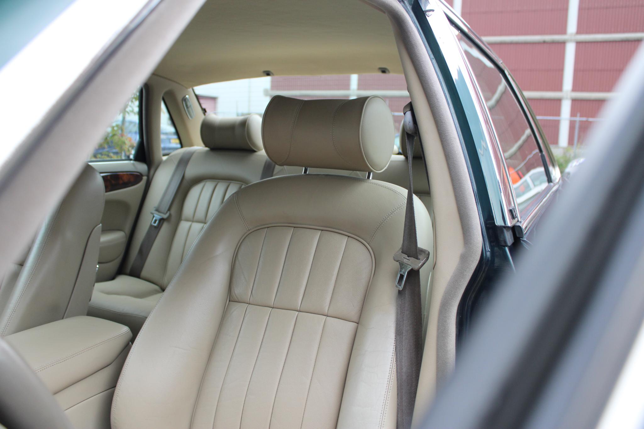 Jaguar Sovereign 4.0 V8