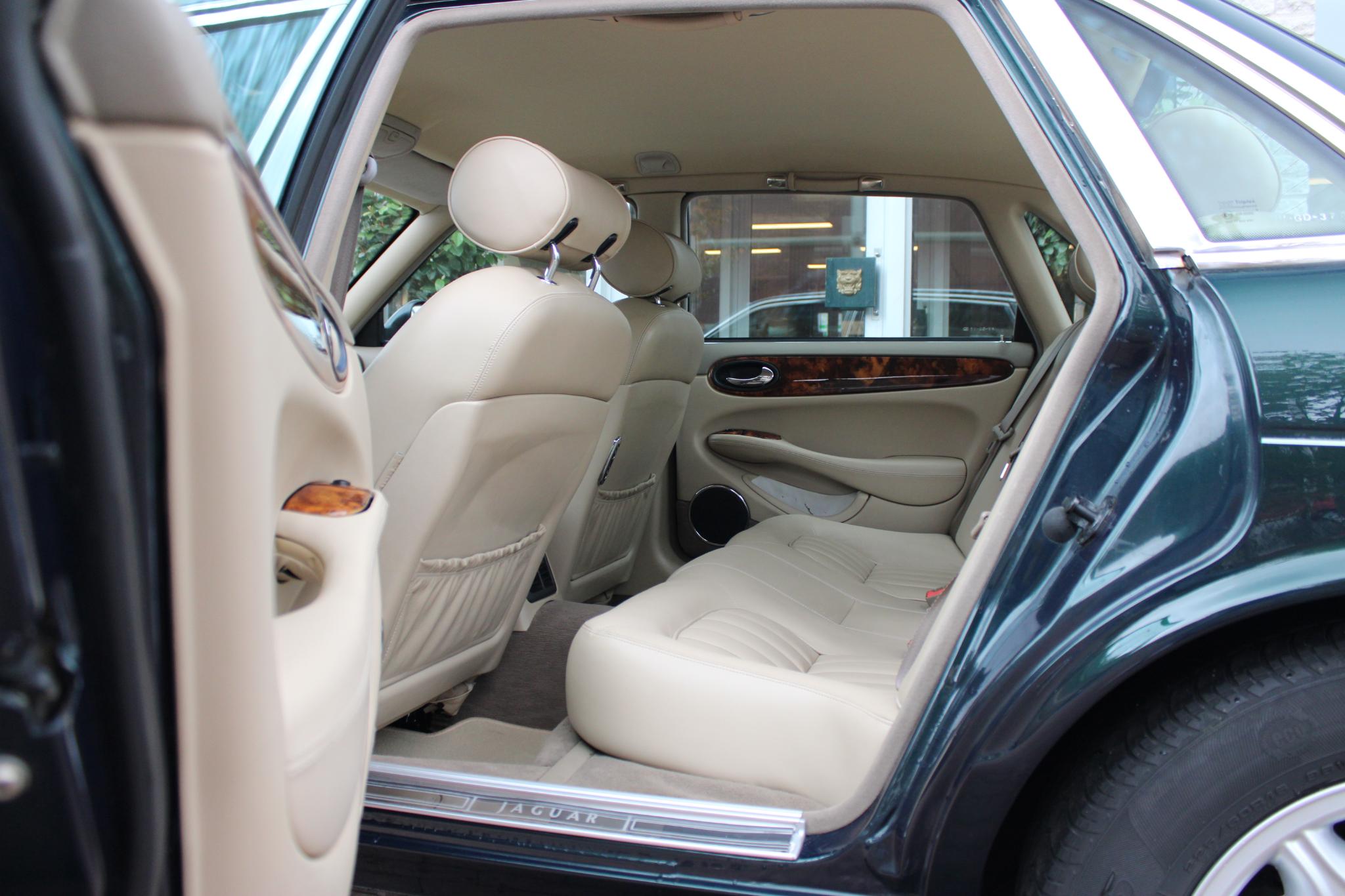 Jaguar Sovereign 4.0 V8