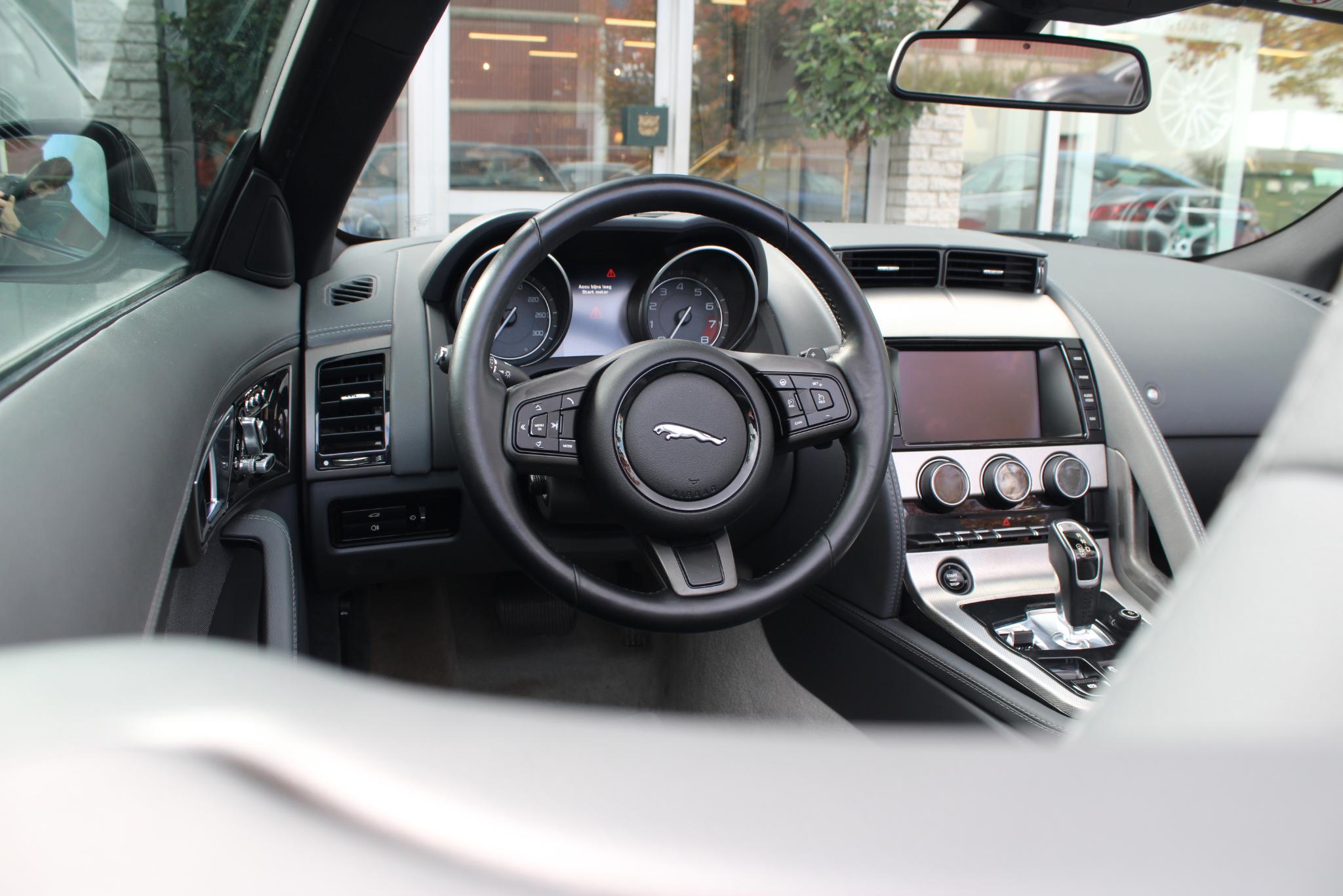 Jaguar F-TYPE 3.0 V6 Convertible