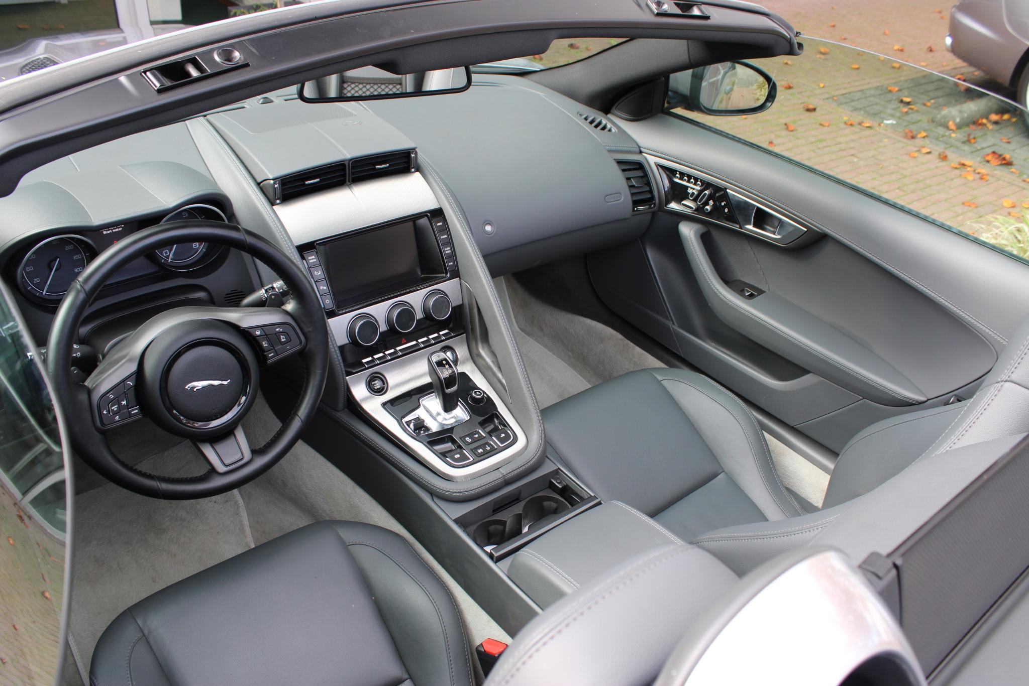 Jaguar F-TYPE 3.0 V6 Convertible