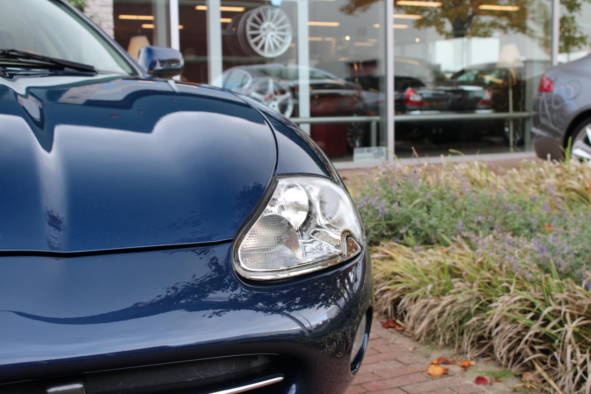 Jaguar XK8 4.0 V8 Coupé