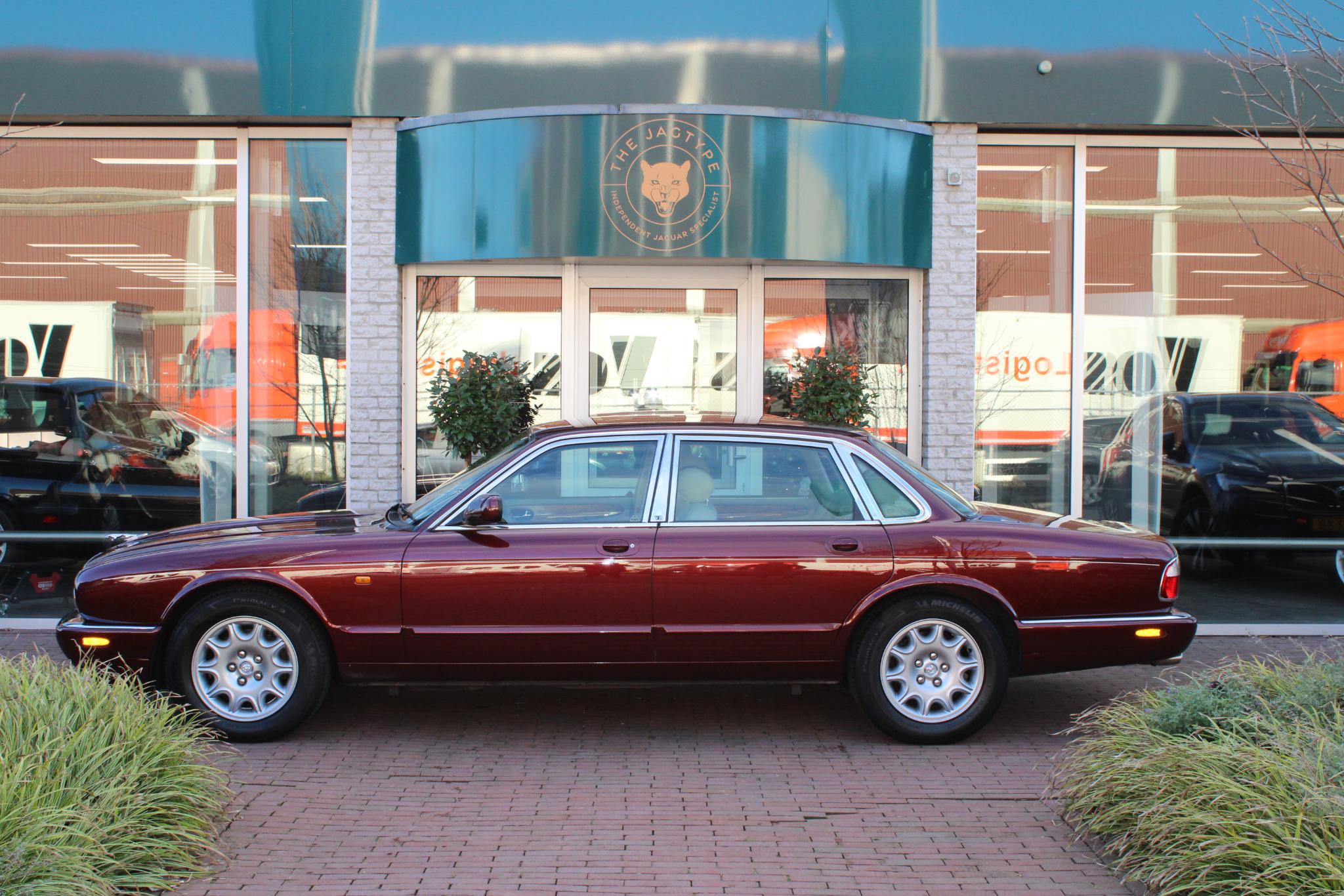 Jaguar XJ8 Sovereign