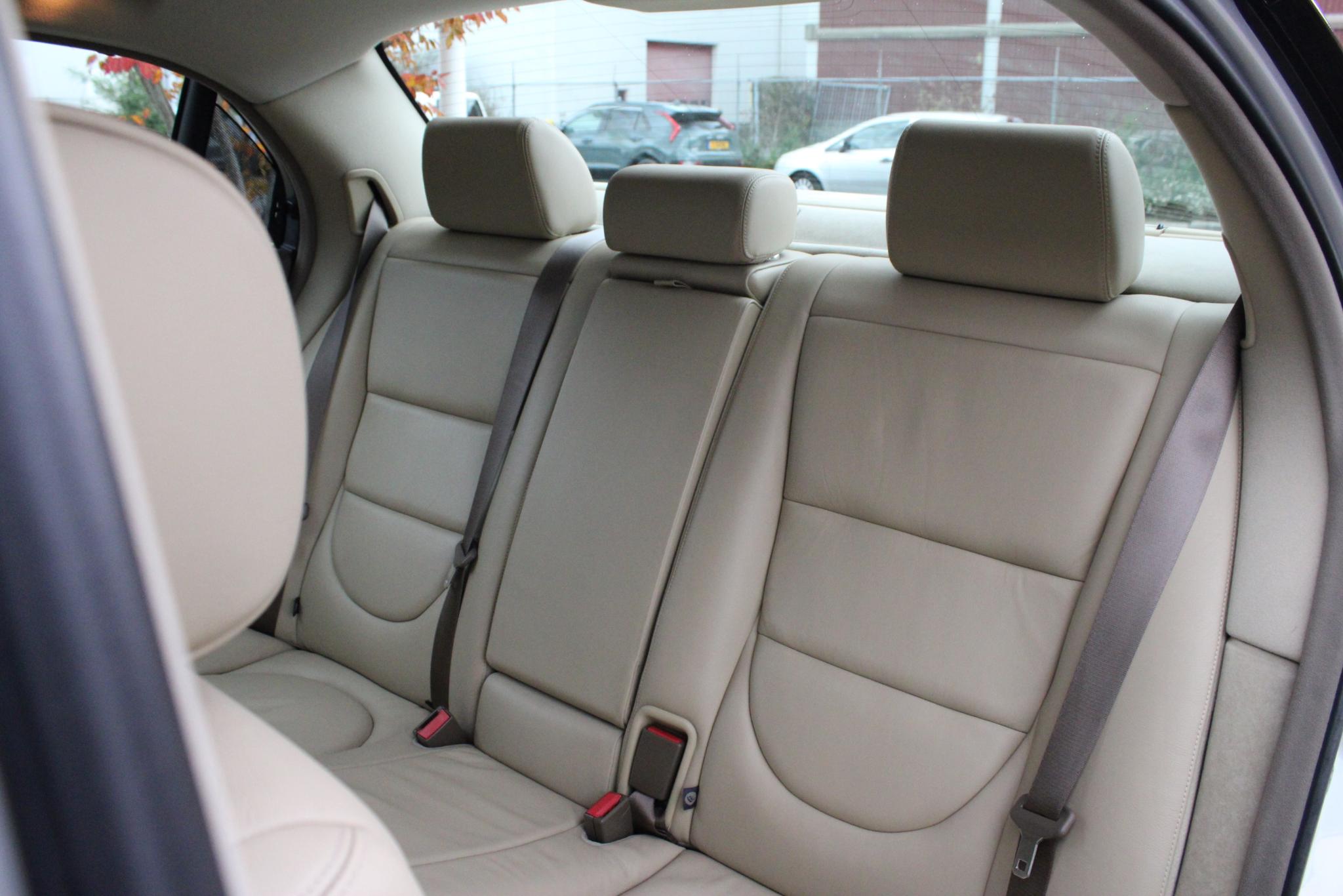 Jaguar XJ 4.2 V8 Sovereign LWB