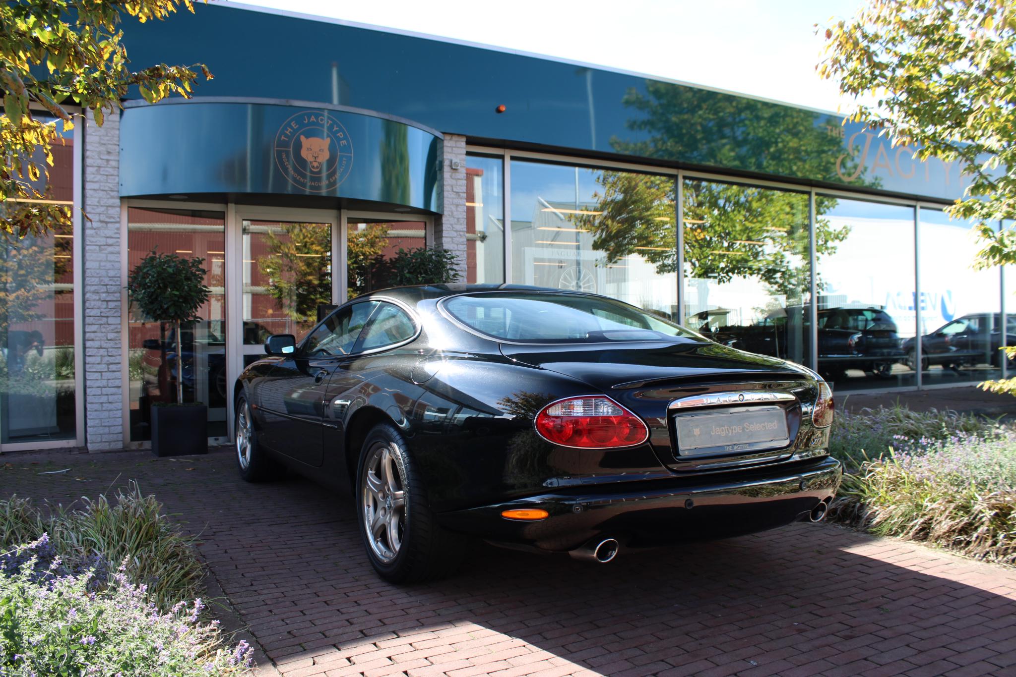 Jaguar XKR 4.0 V8 Coupé
