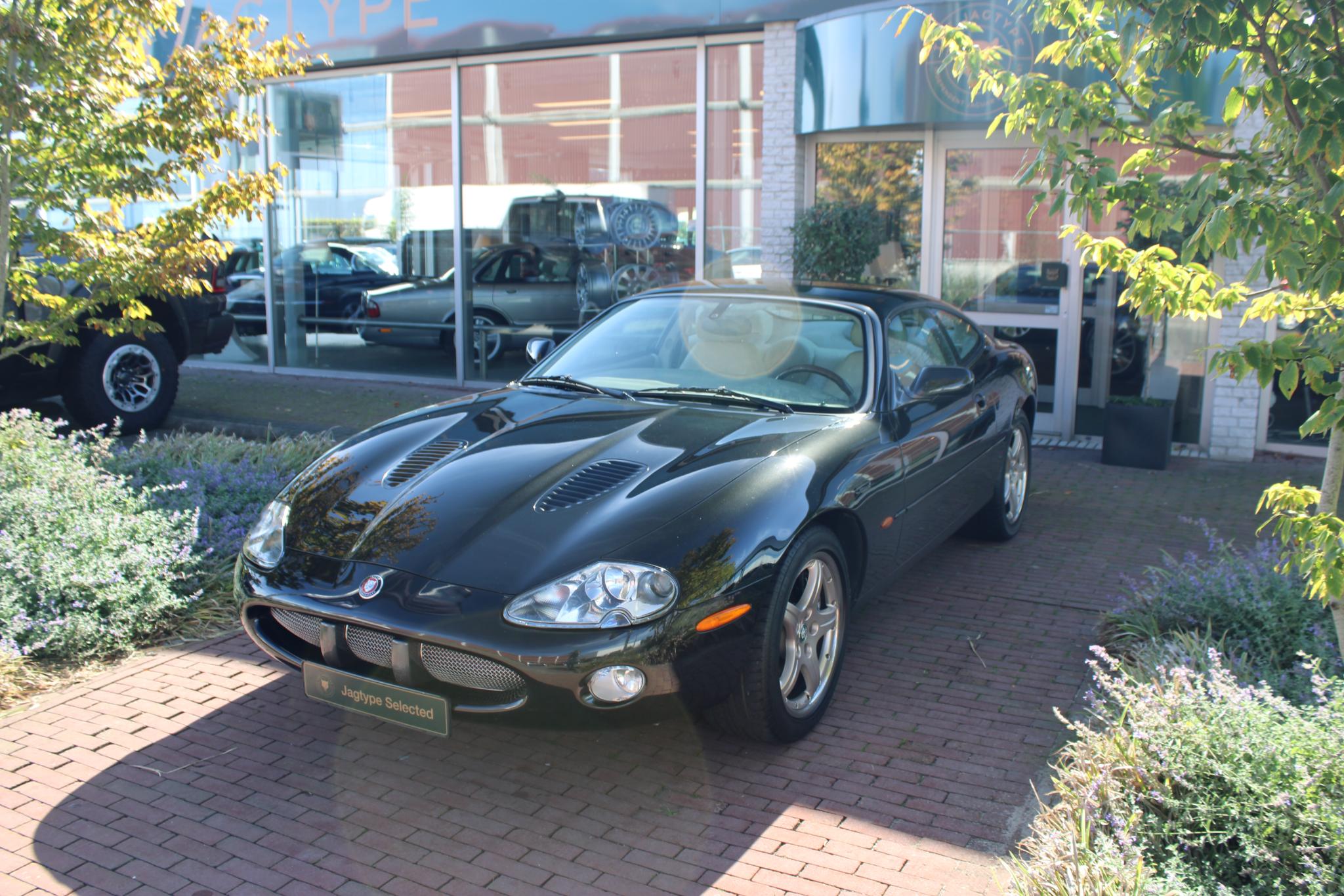 Jaguar XKR 4.0 V8 Coupé