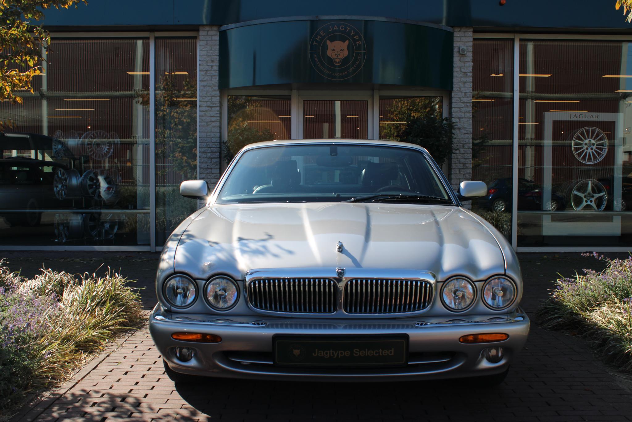 Jaguar Sovereign 3.2 V8