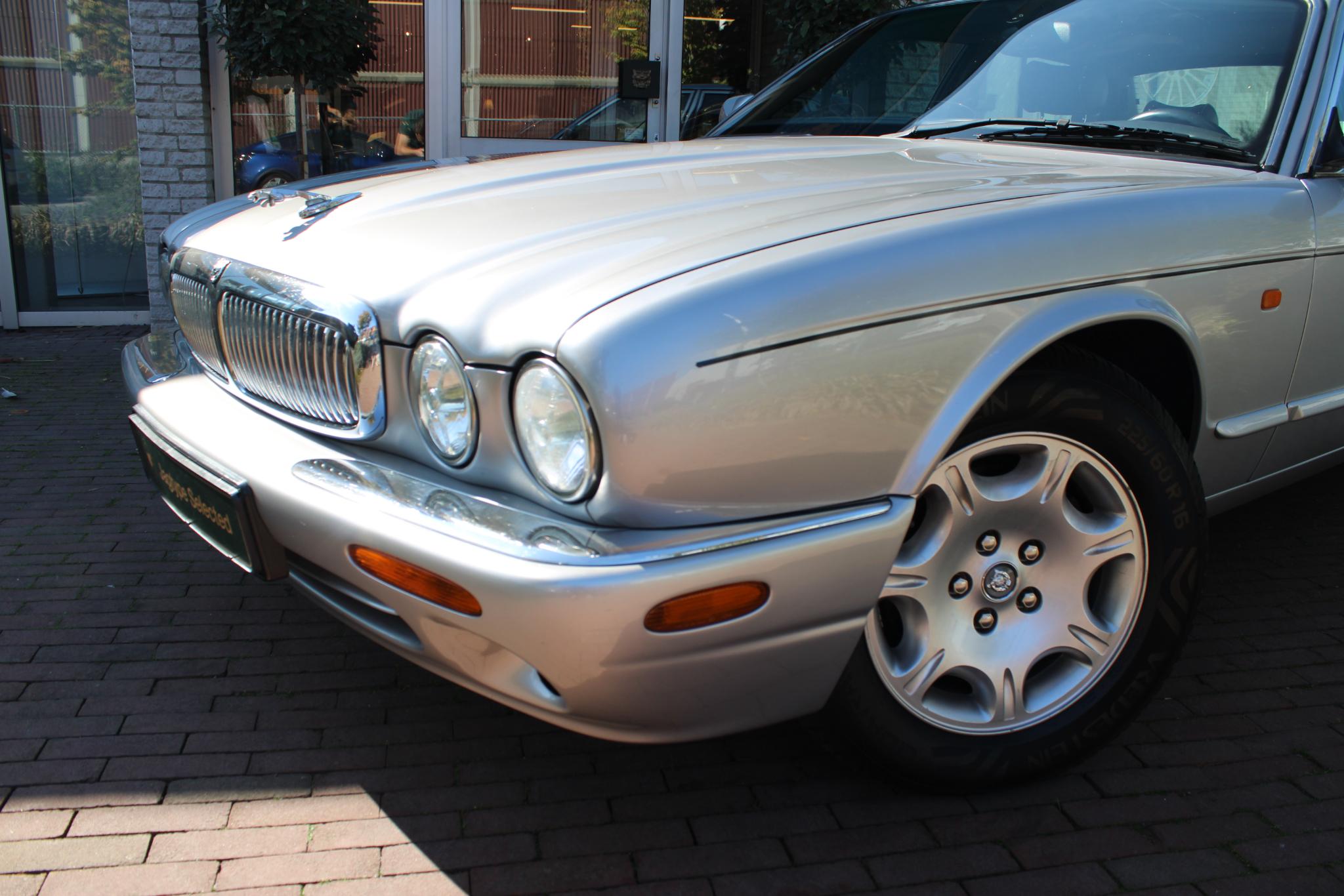 Jaguar Sovereign 3.2 V8
