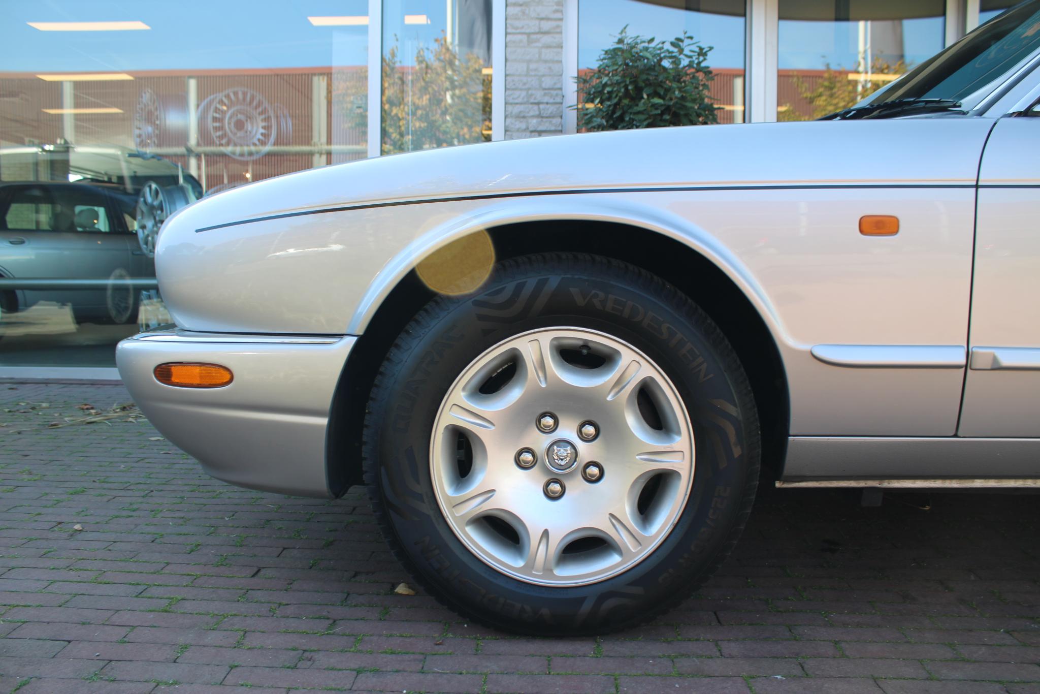Jaguar Sovereign 3.2 V8
