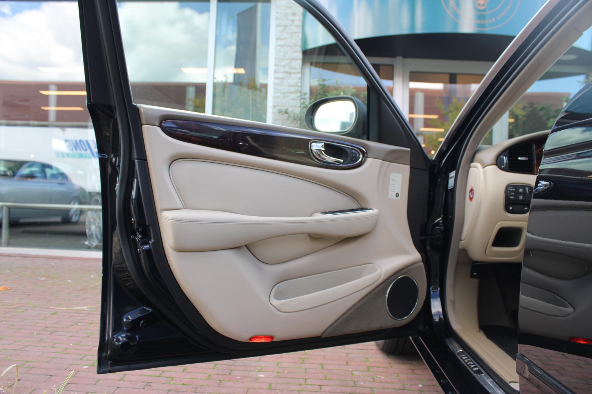 Jaguar XJ 3.5 V8 Executive