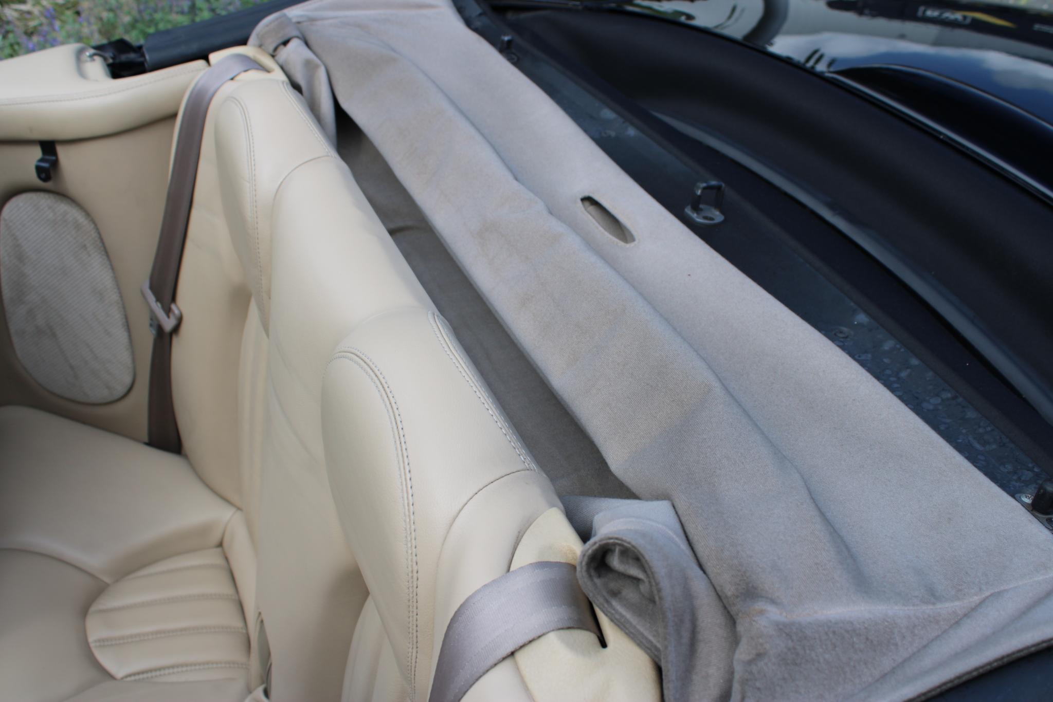 Jaguar XK8 4.2 V8 Convertible