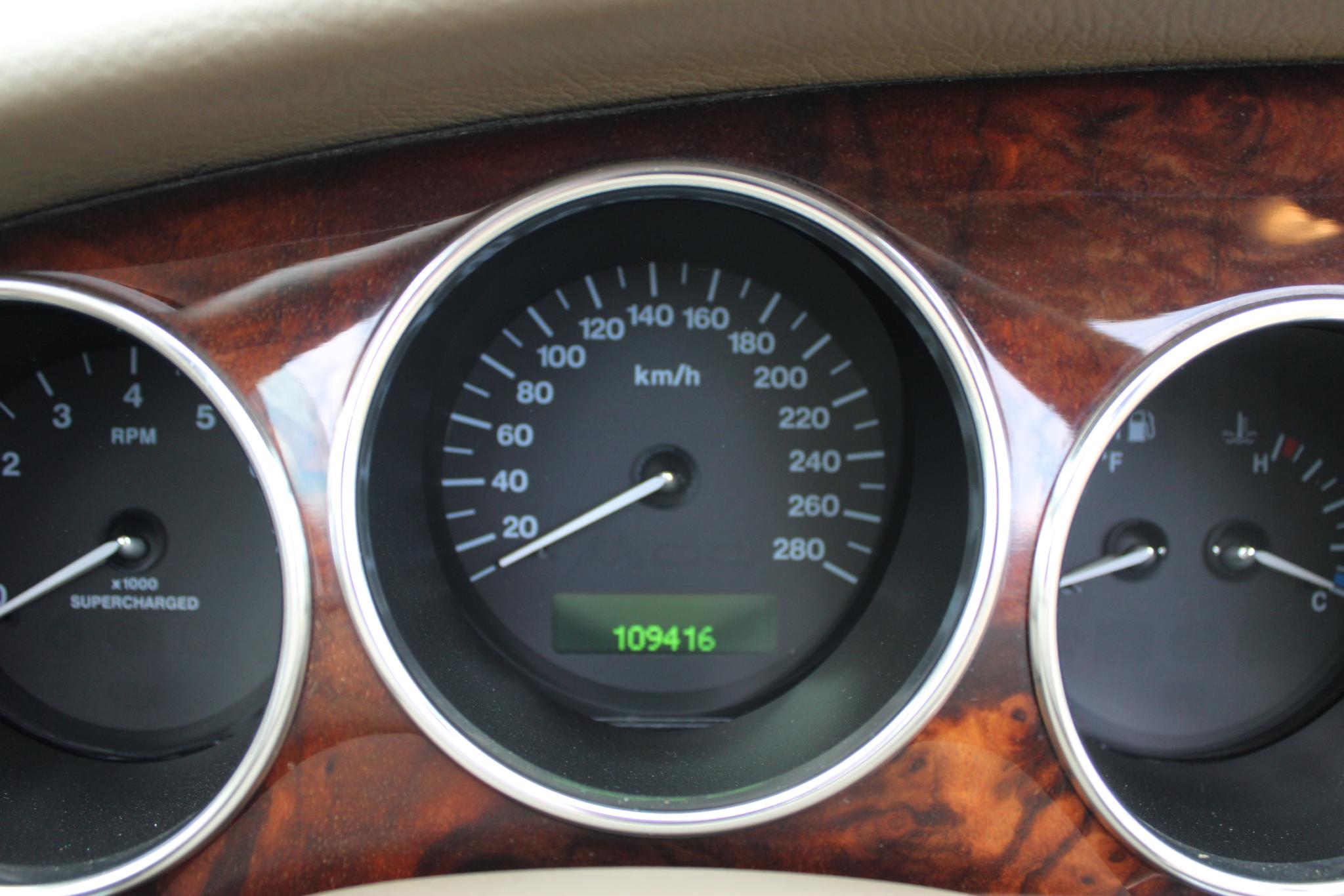 Jaguar XKR 4.2 V8 S Convertible