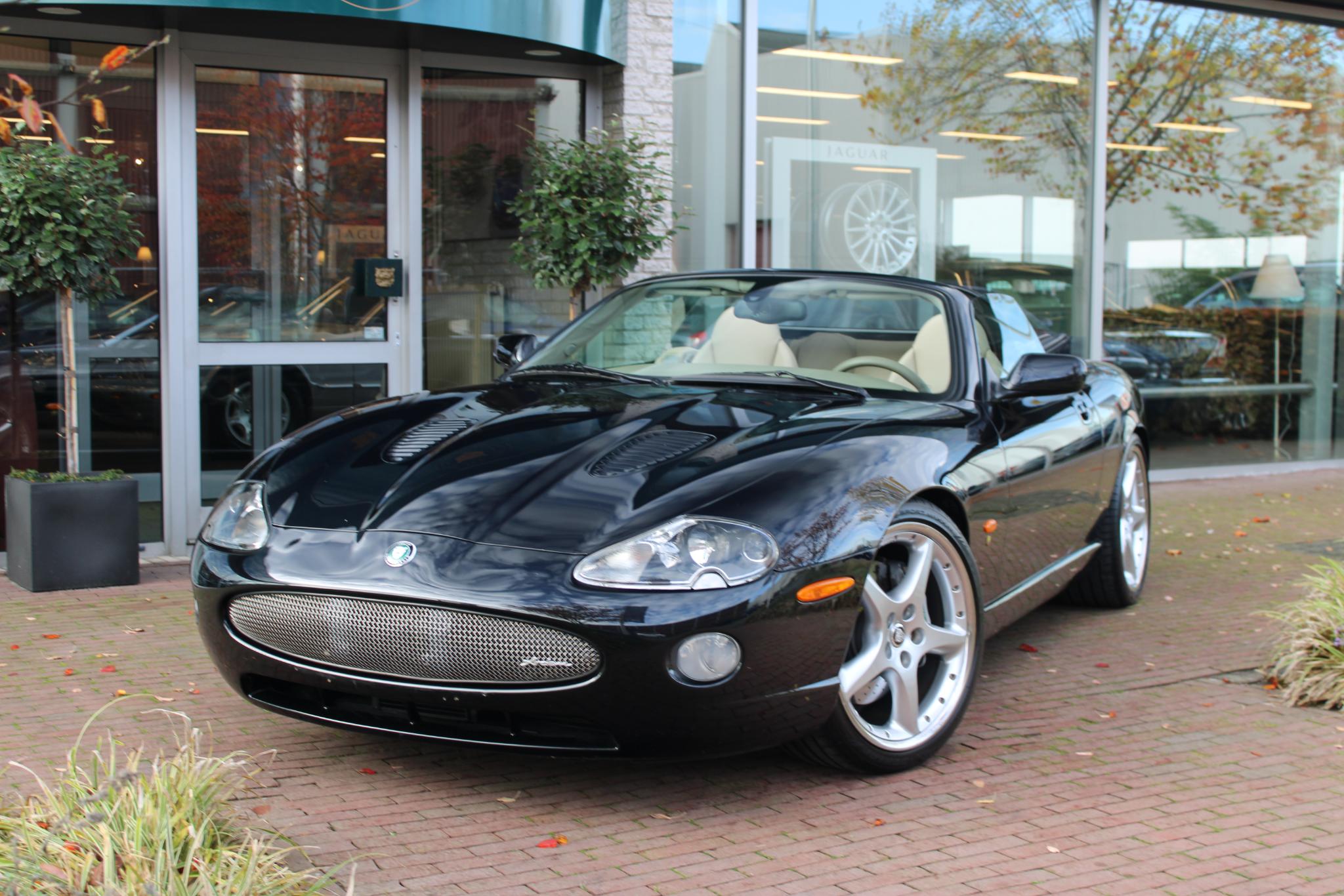 Jaguar XKR 4.2 V8 S Convertible