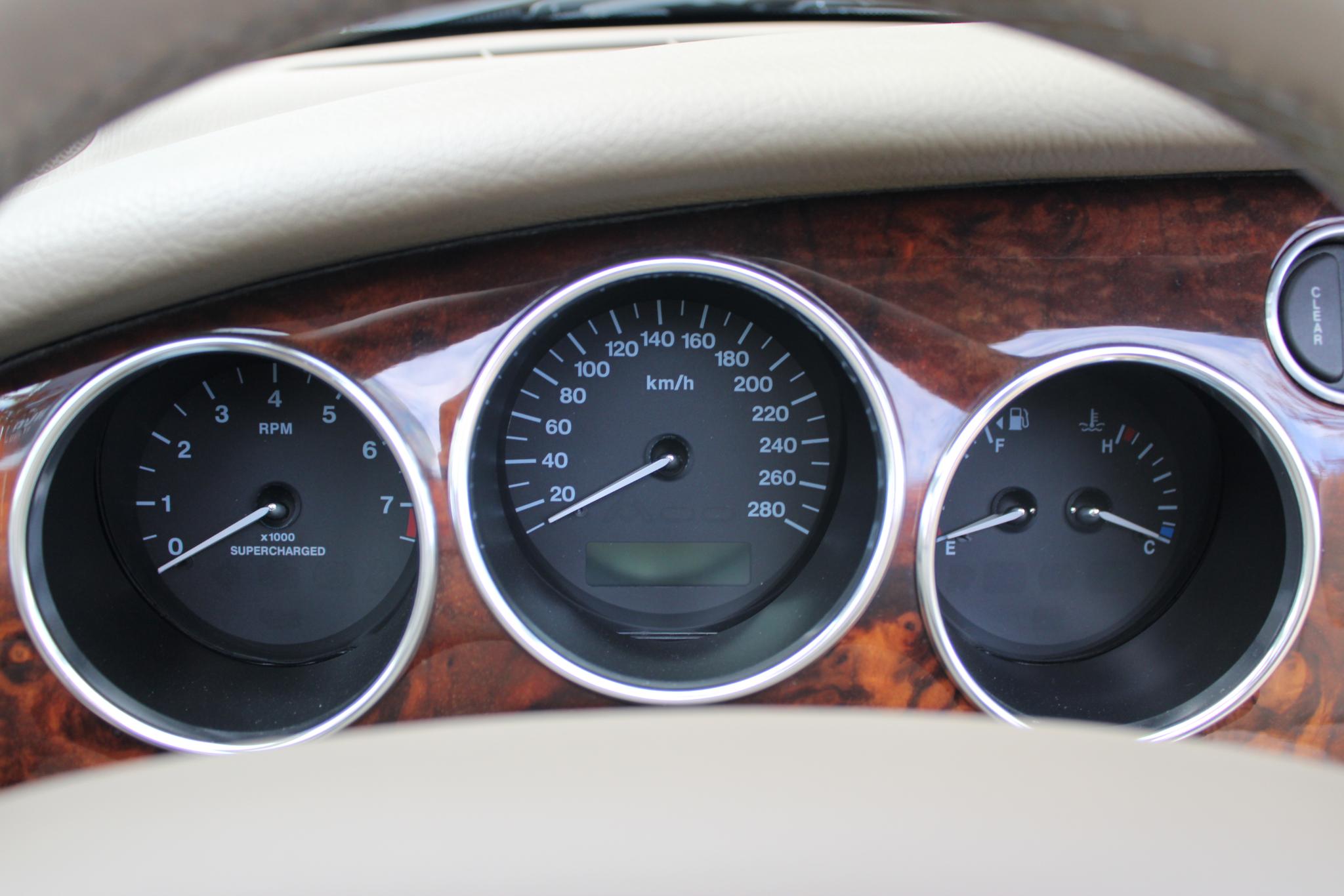 Jaguar XKR 4.2 V8 S Convertible