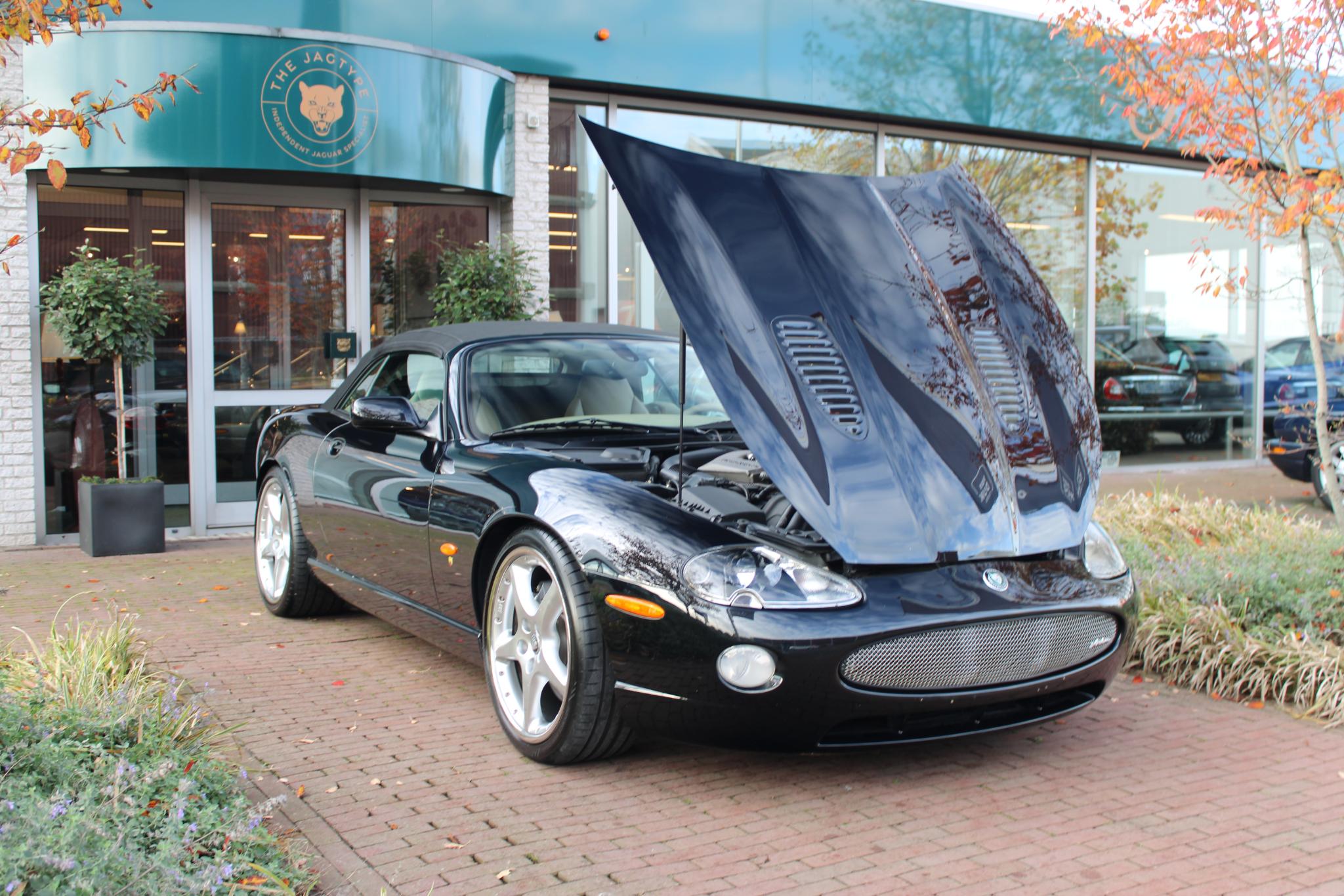 Jaguar XKR 4.2 V8 S Convertible