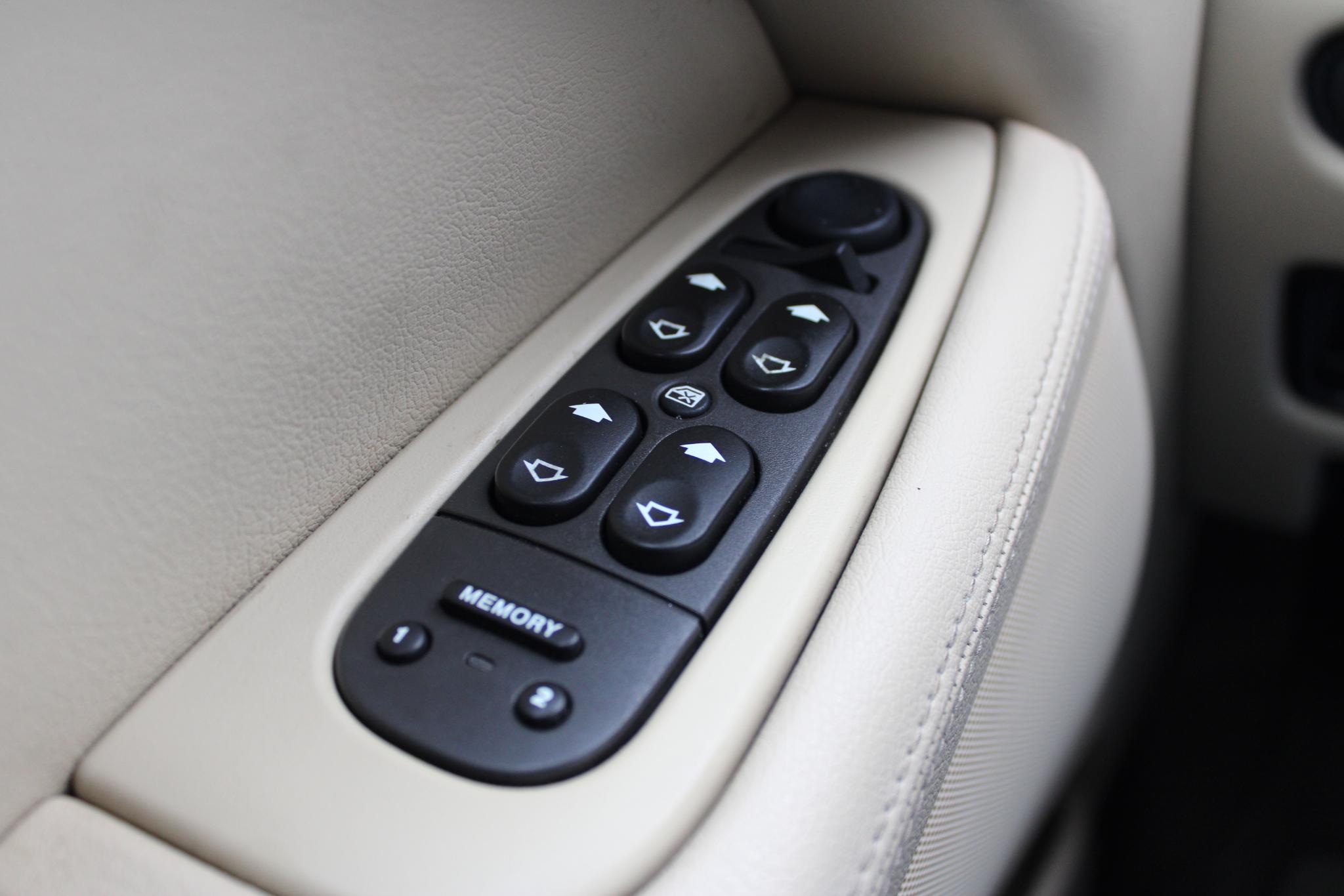 Jaguar S-type 3.0 V6 Executive