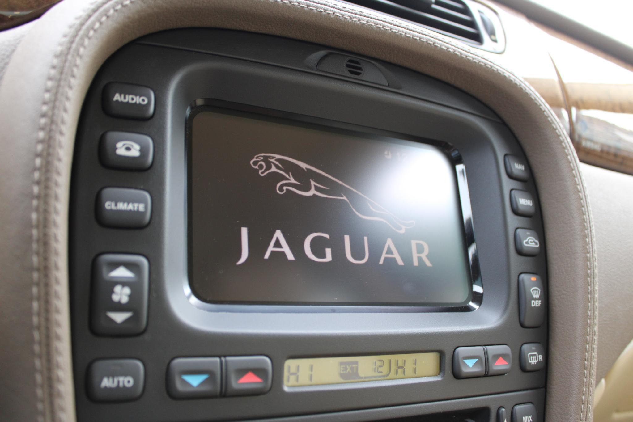 Jaguar S-type 3.0 V6 Executive