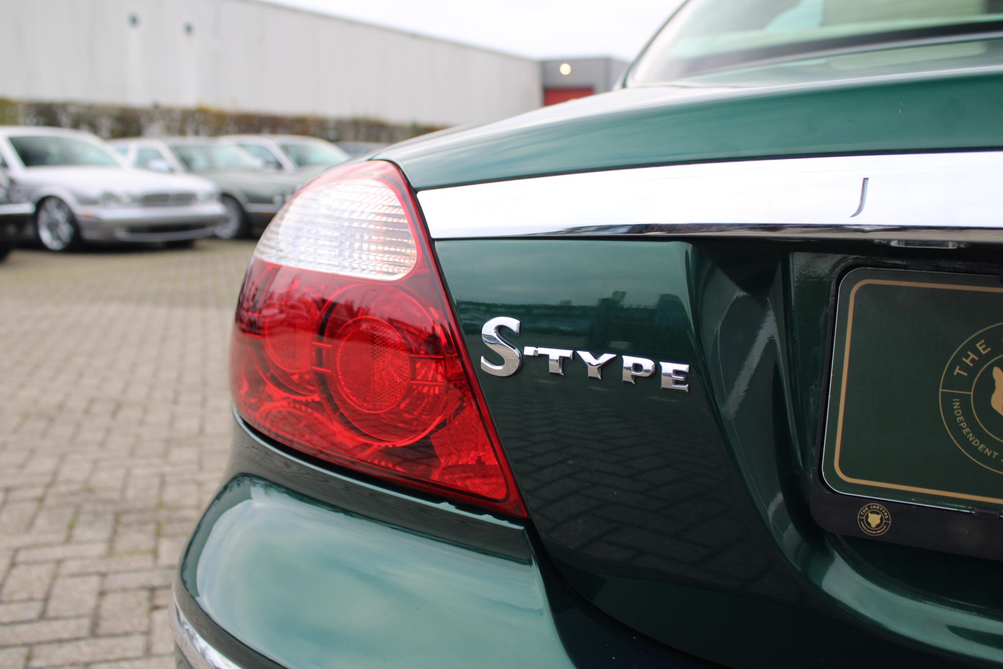 Jaguar S-type 3.0 V6 Executive