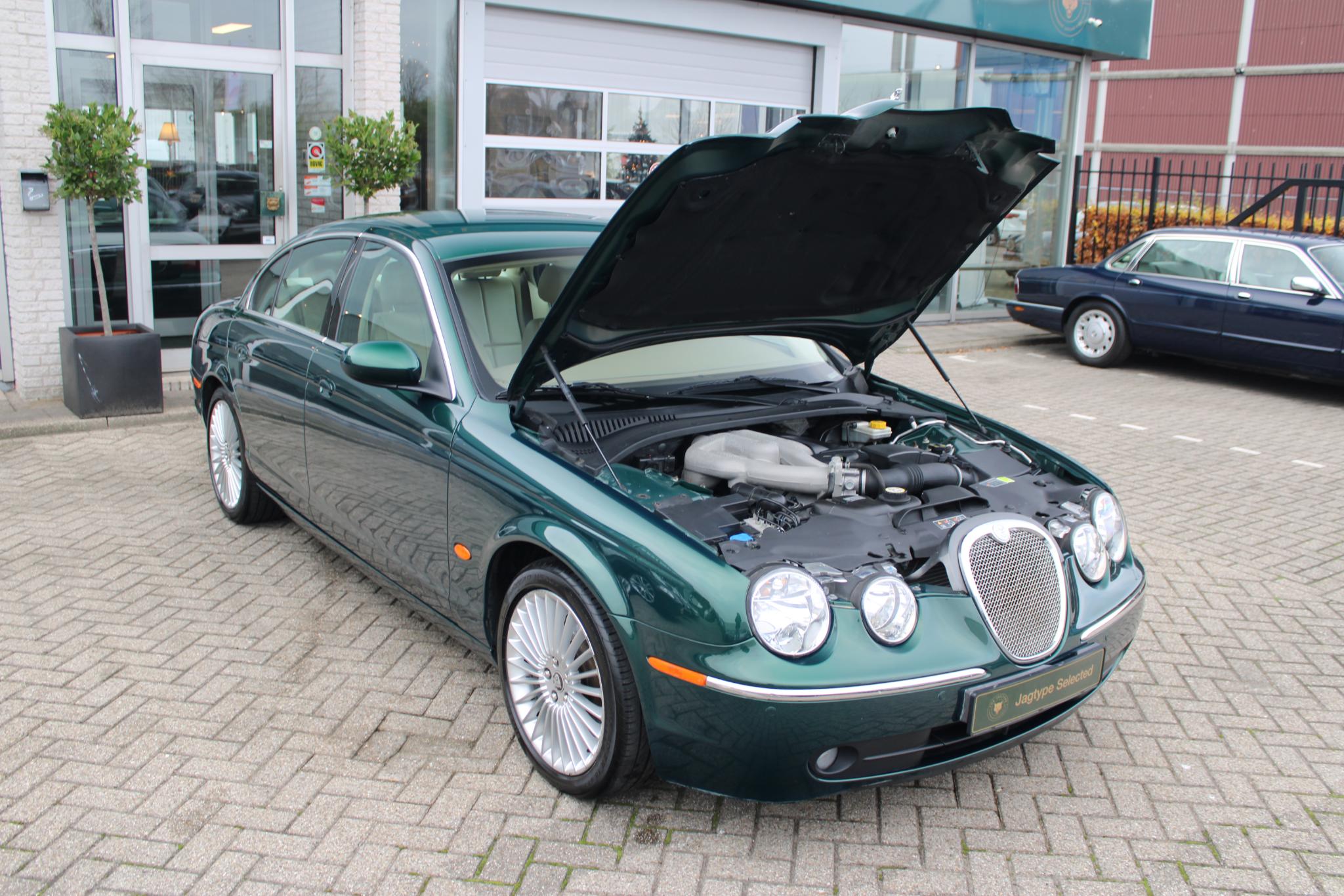 Jaguar S-type 3.0 V6 Executive