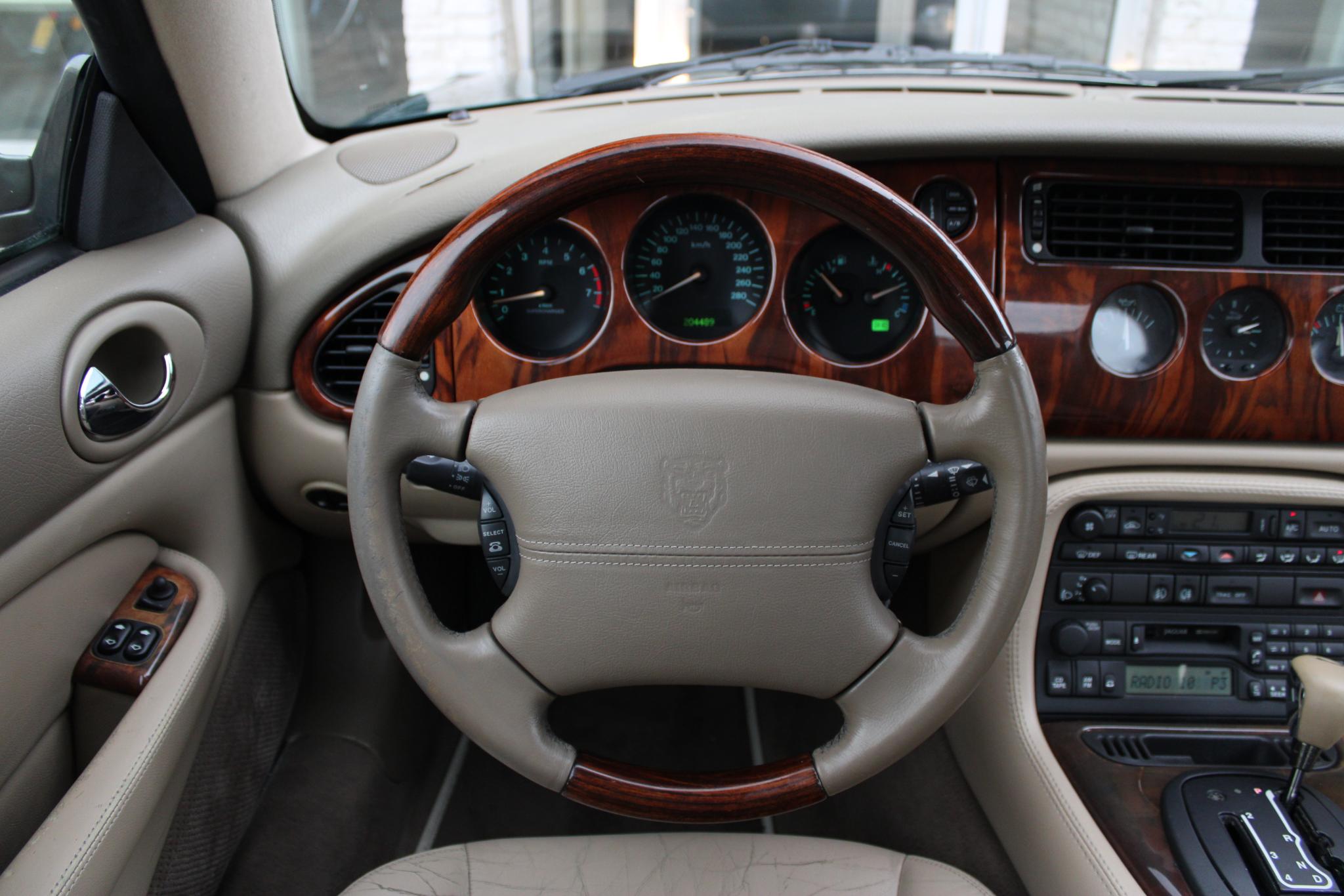 Jaguar XKR 4.0 V8 Coupé