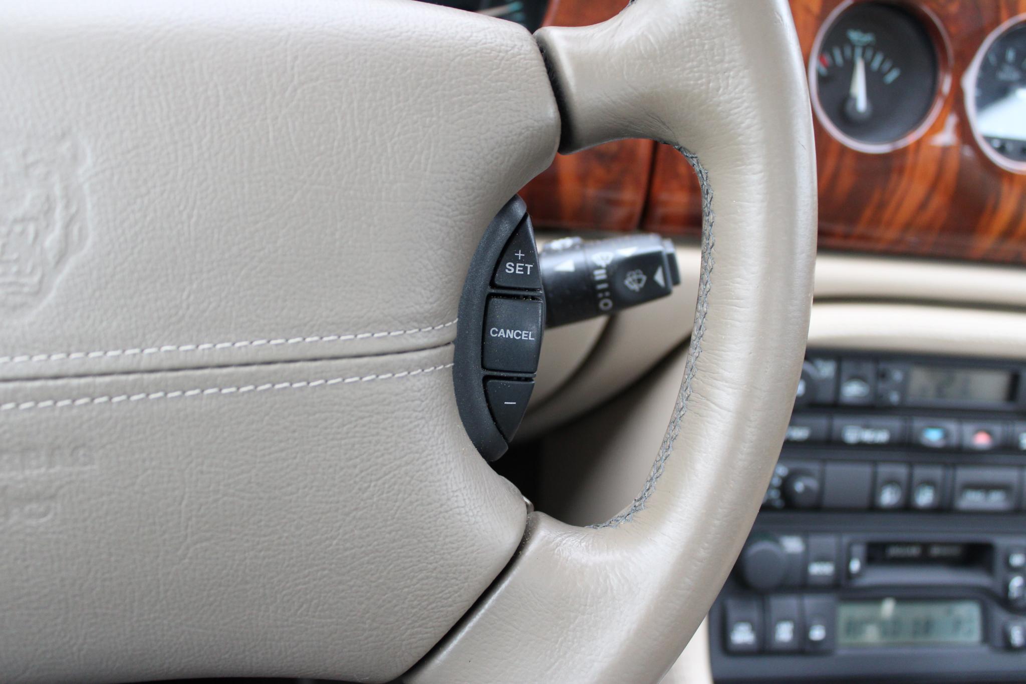 Jaguar XKR 4.0 V8 Coupé