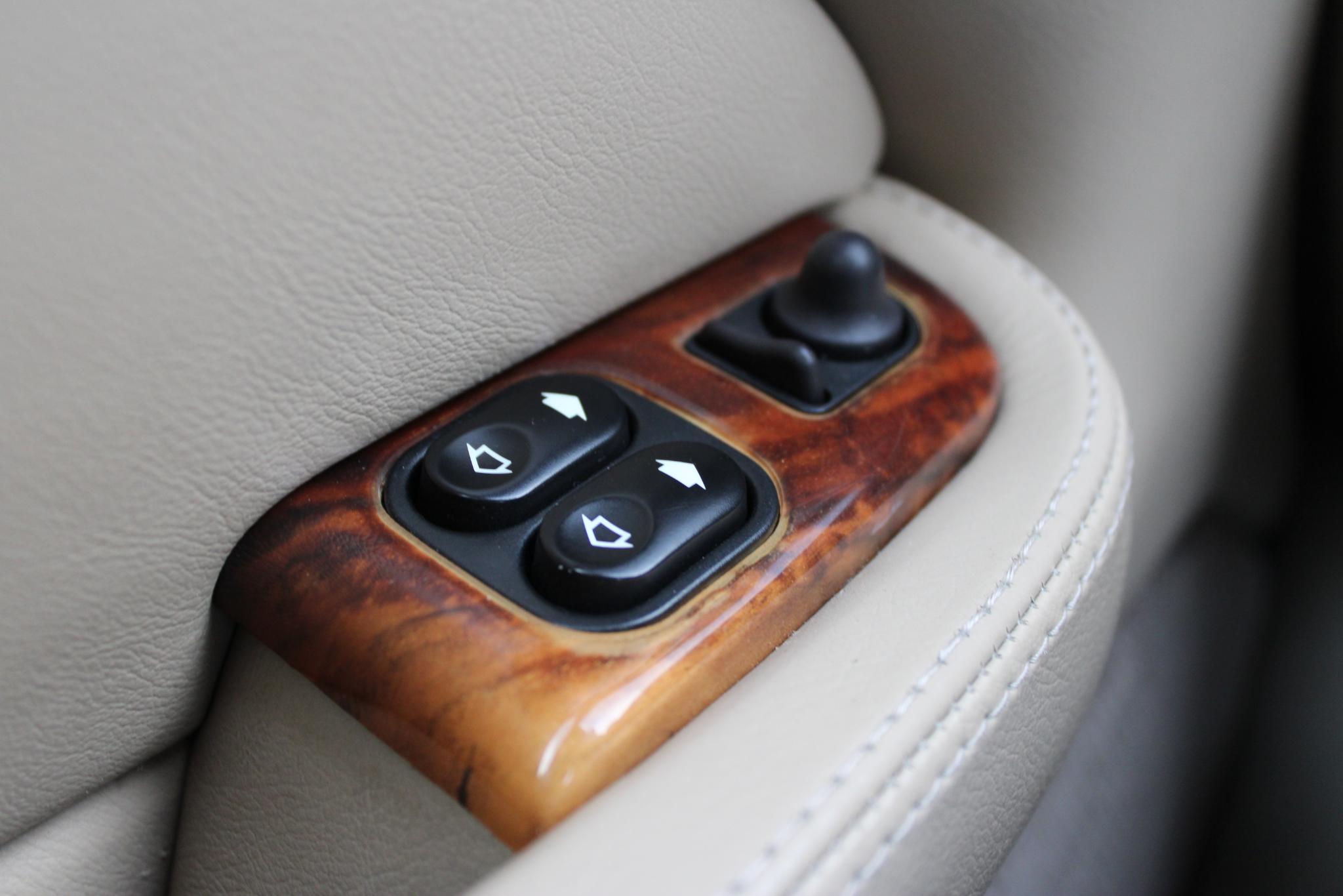 Jaguar XK8 4.0 V8 Coupé