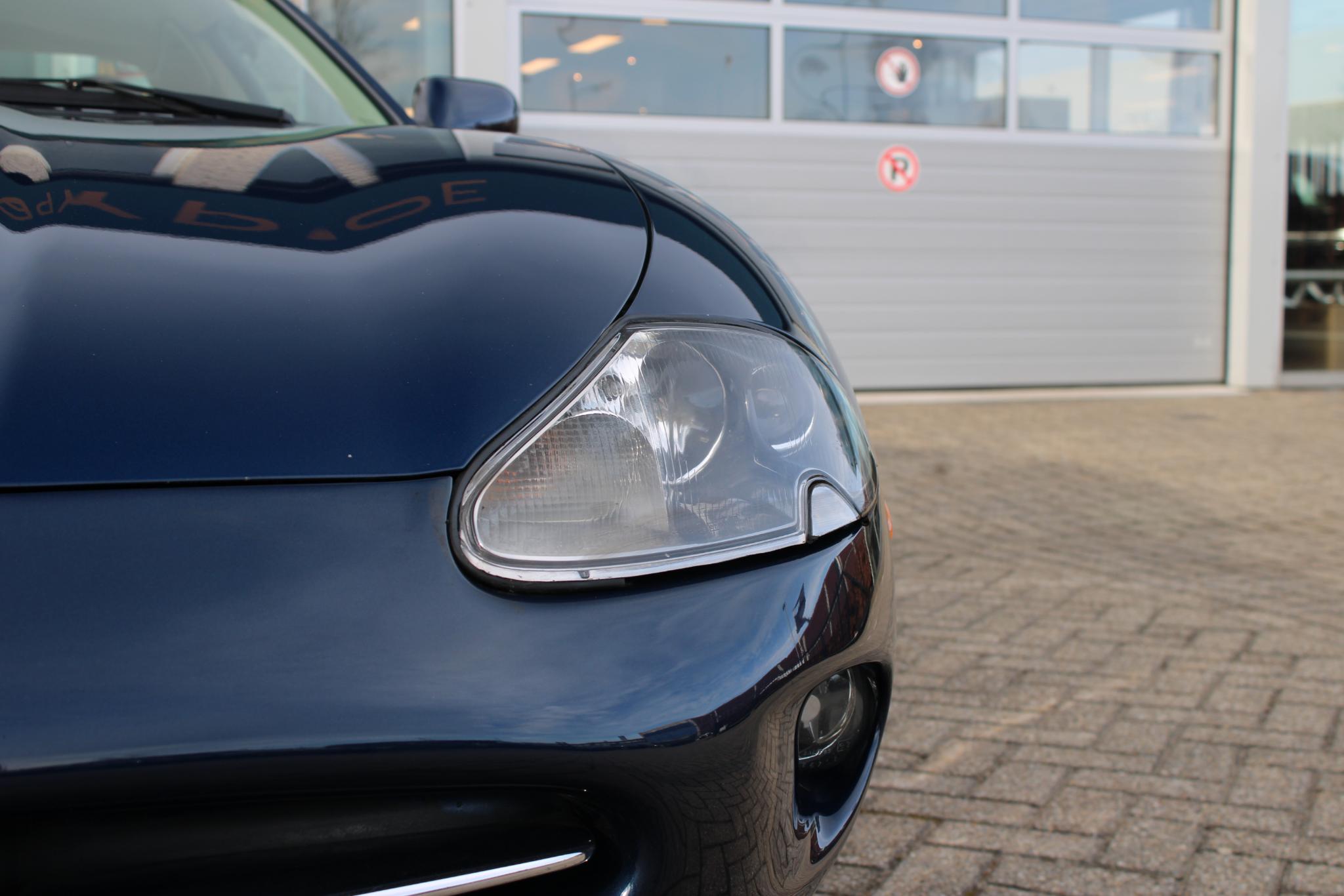 Jaguar XK8 4.0 V8 Coupé